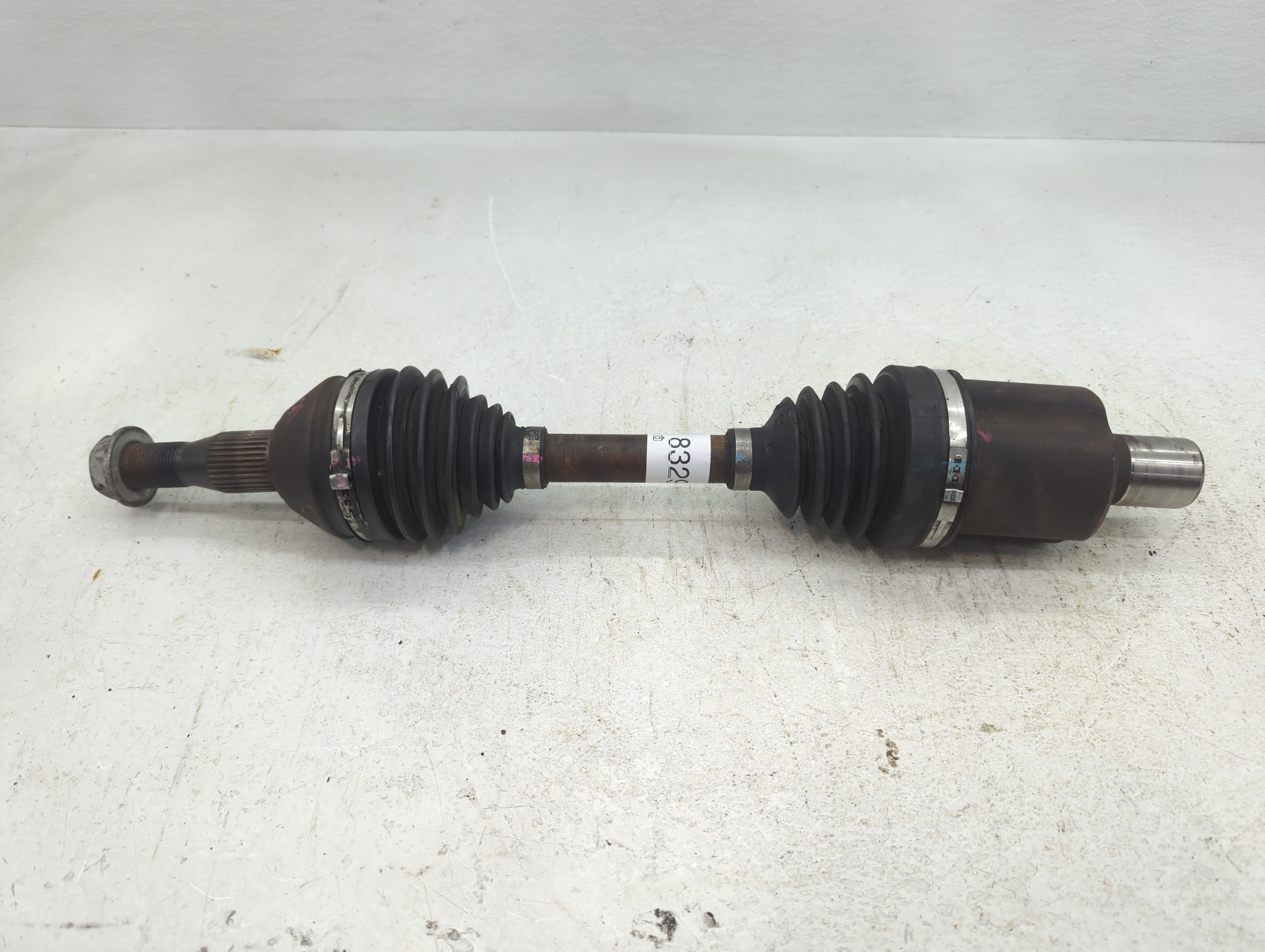 2006-2011 Cadillac Dts Axle Shaft Front Passenger Cv C/v 832919 - Oemusedautoparts1.com