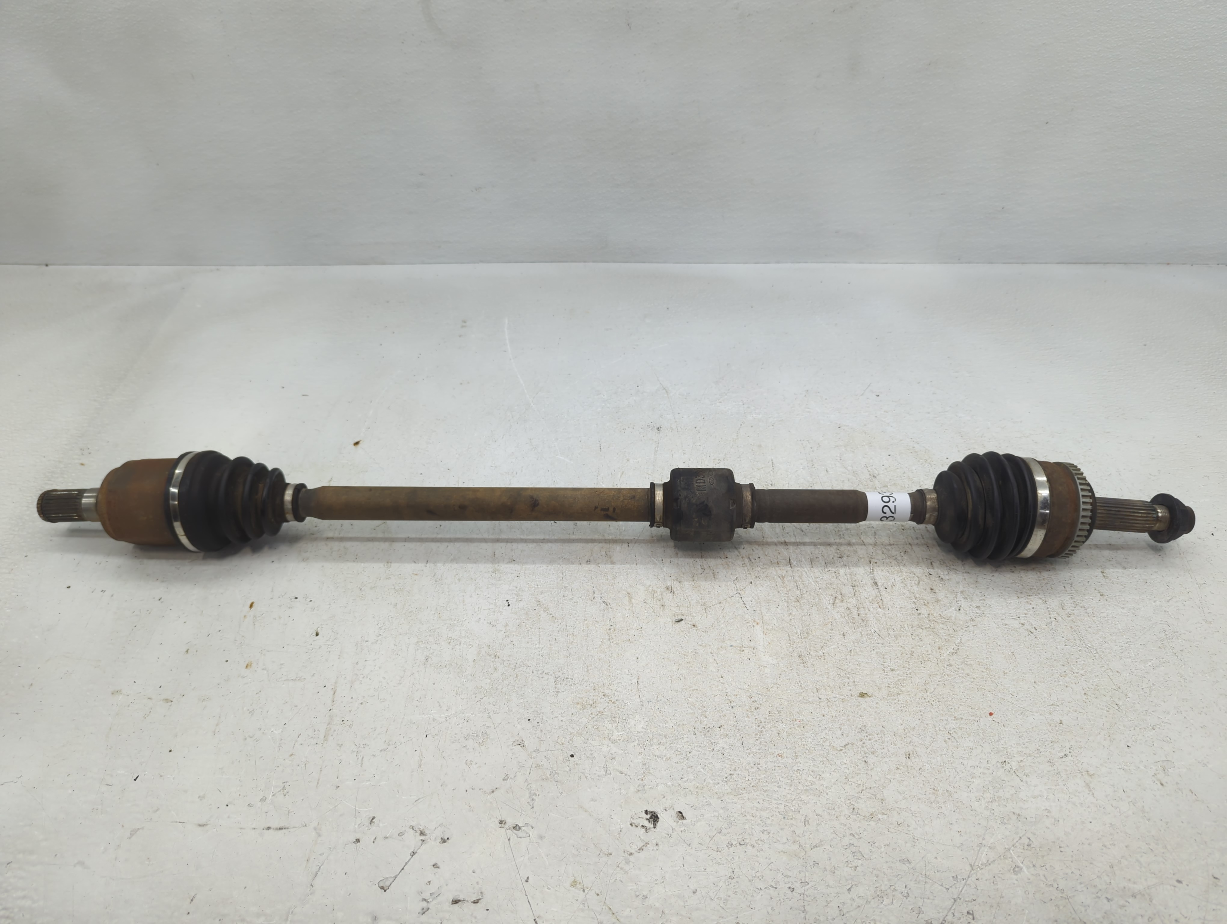 2011-2016 Hyundai Elantra Axle Shaft Front Driver Cv C/v 832939 - Oemusedautoparts1.com