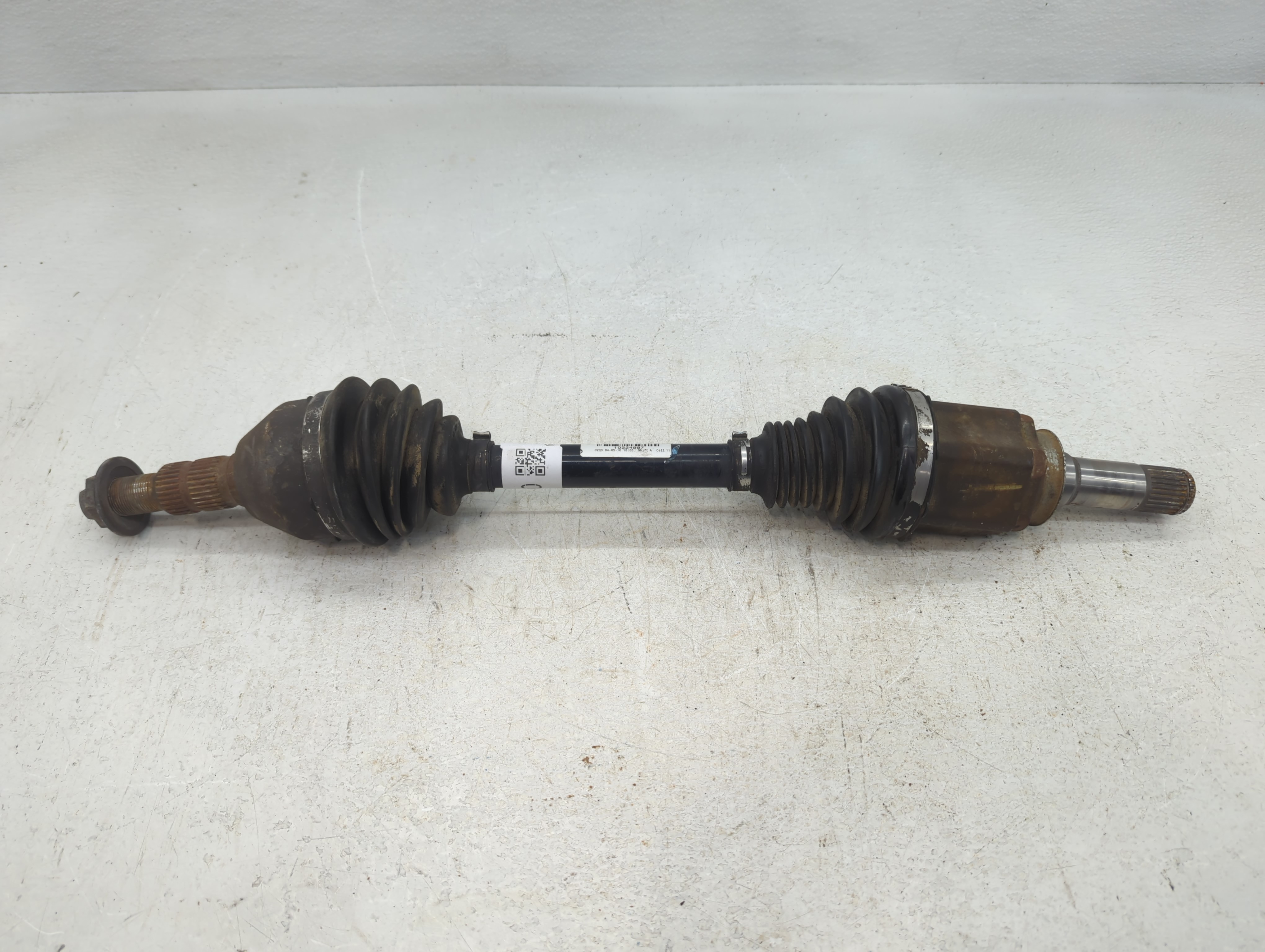 2010-2011 Cadillac Srx Axle Shaft Front Driver Cv C/v 832950 - Oemusedautoparts1.com