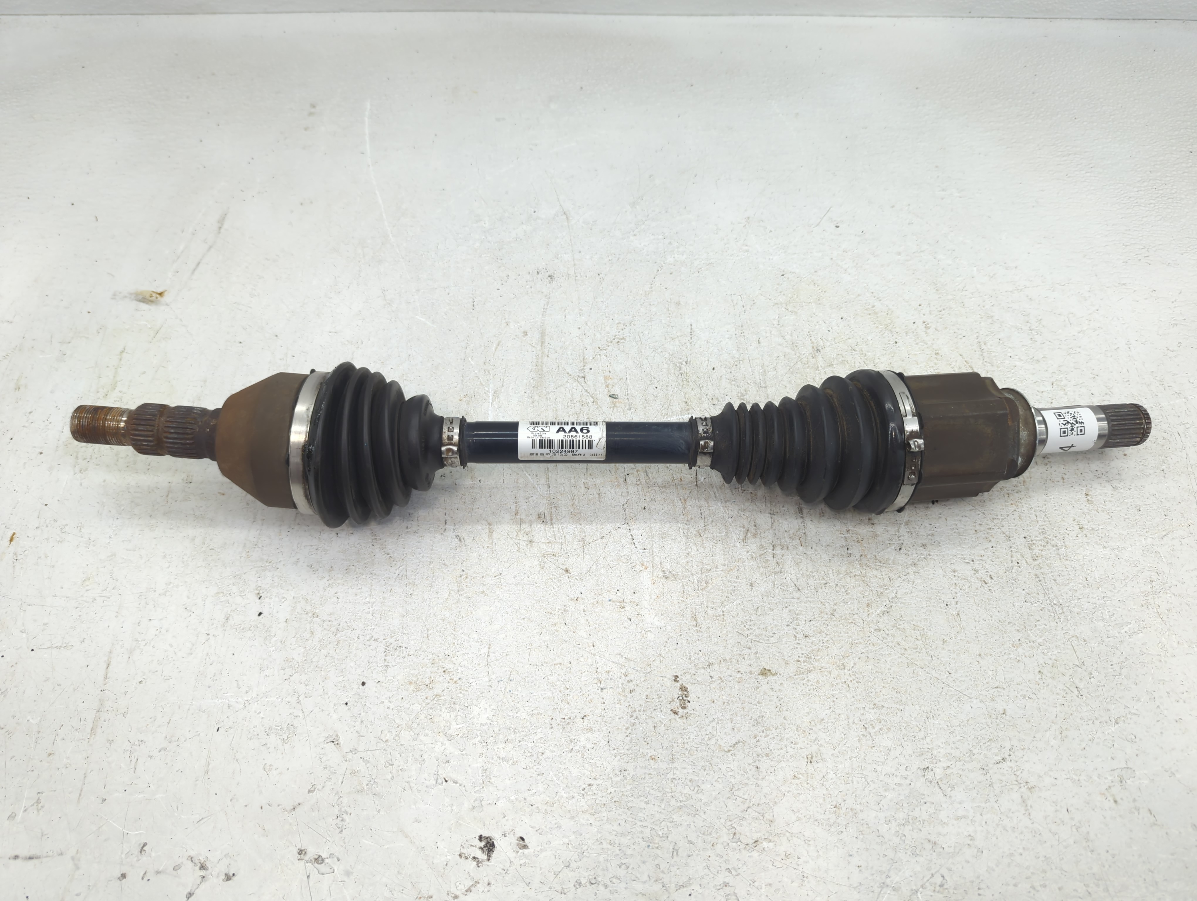 2010-2011 Cadillac Srx Axle Shaft Front Driver Cv C/v 832954 - Oemusedautoparts1.com