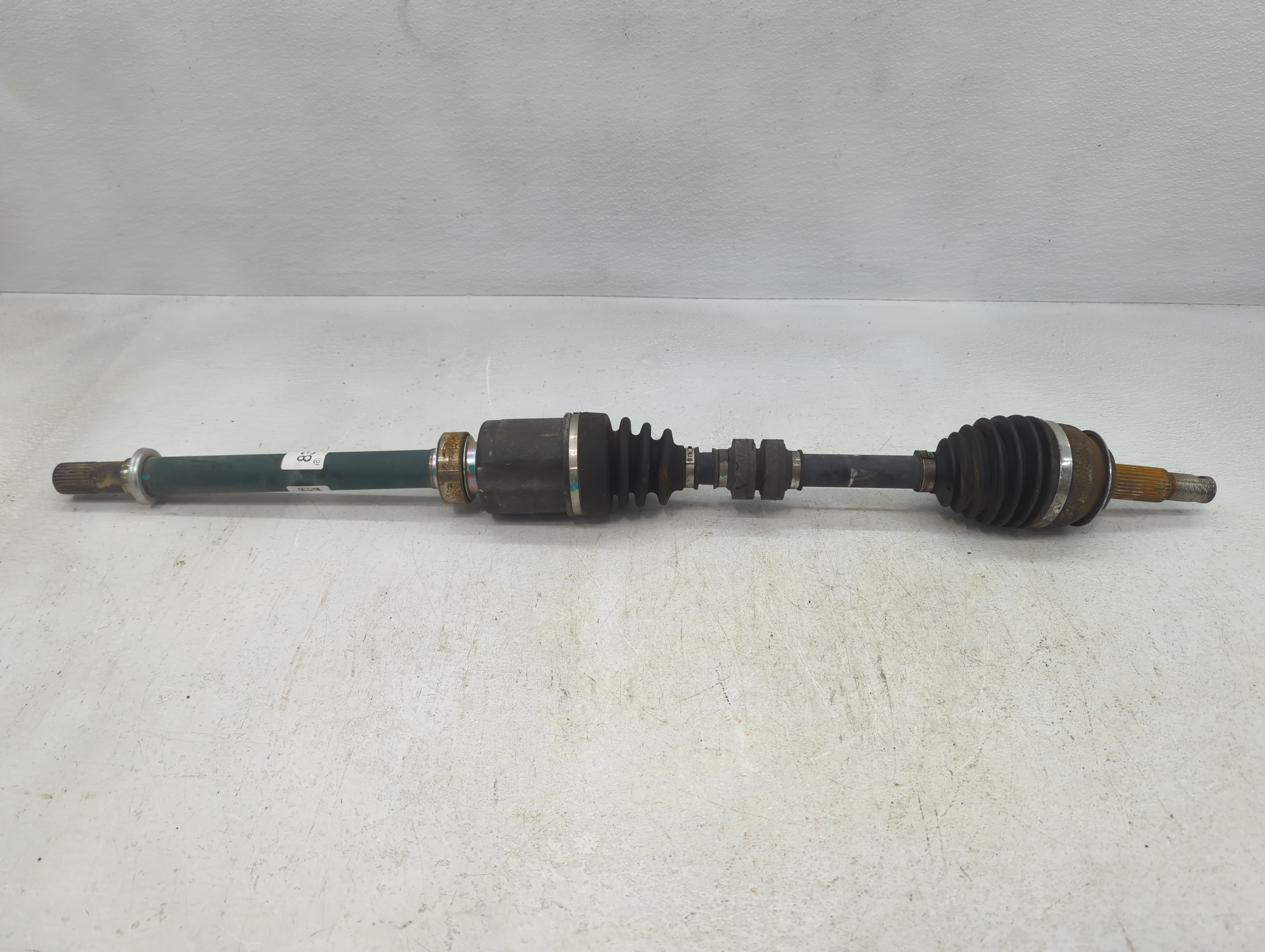 2017-2022 Nissan Rogue Sport Axle Shaft Front Driver Cv C/v 832973 - Oemusedautoparts1.com