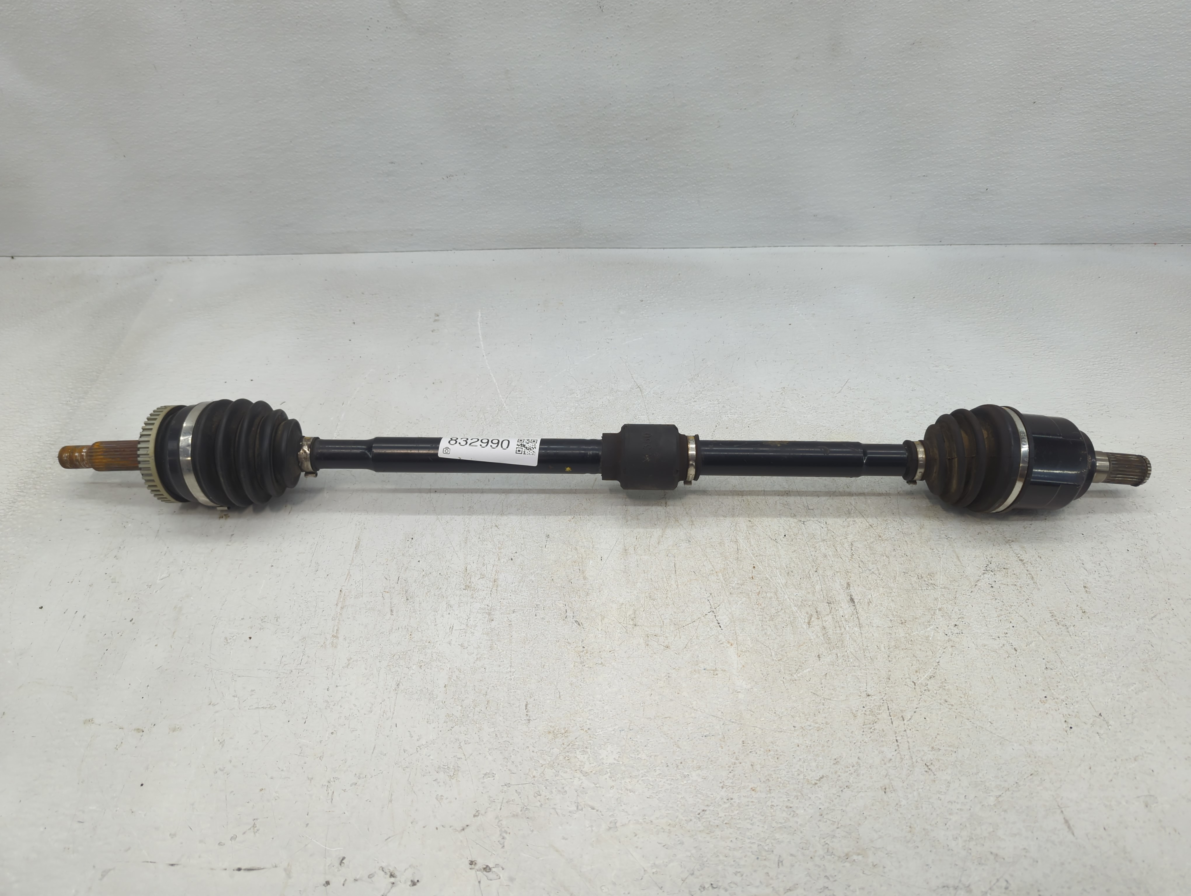 2014-2015 Kia Optima Axle Shaft Front Passenger Cv C/v 832990 - Oemusedautoparts1.com