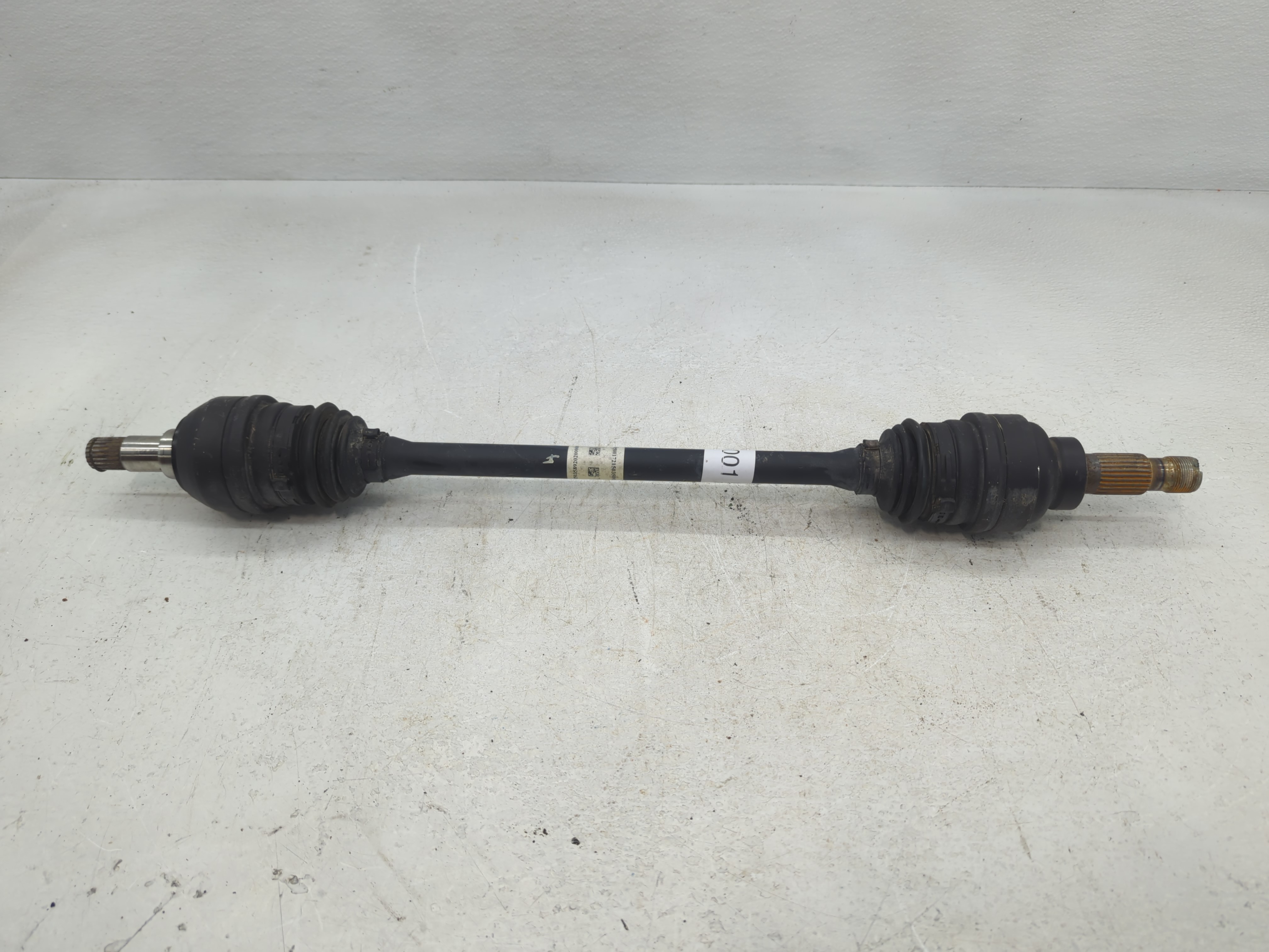 Picture of 2007-2014 Volvo Xc90 Axle Shaft Front Driver Cv C/v 833001