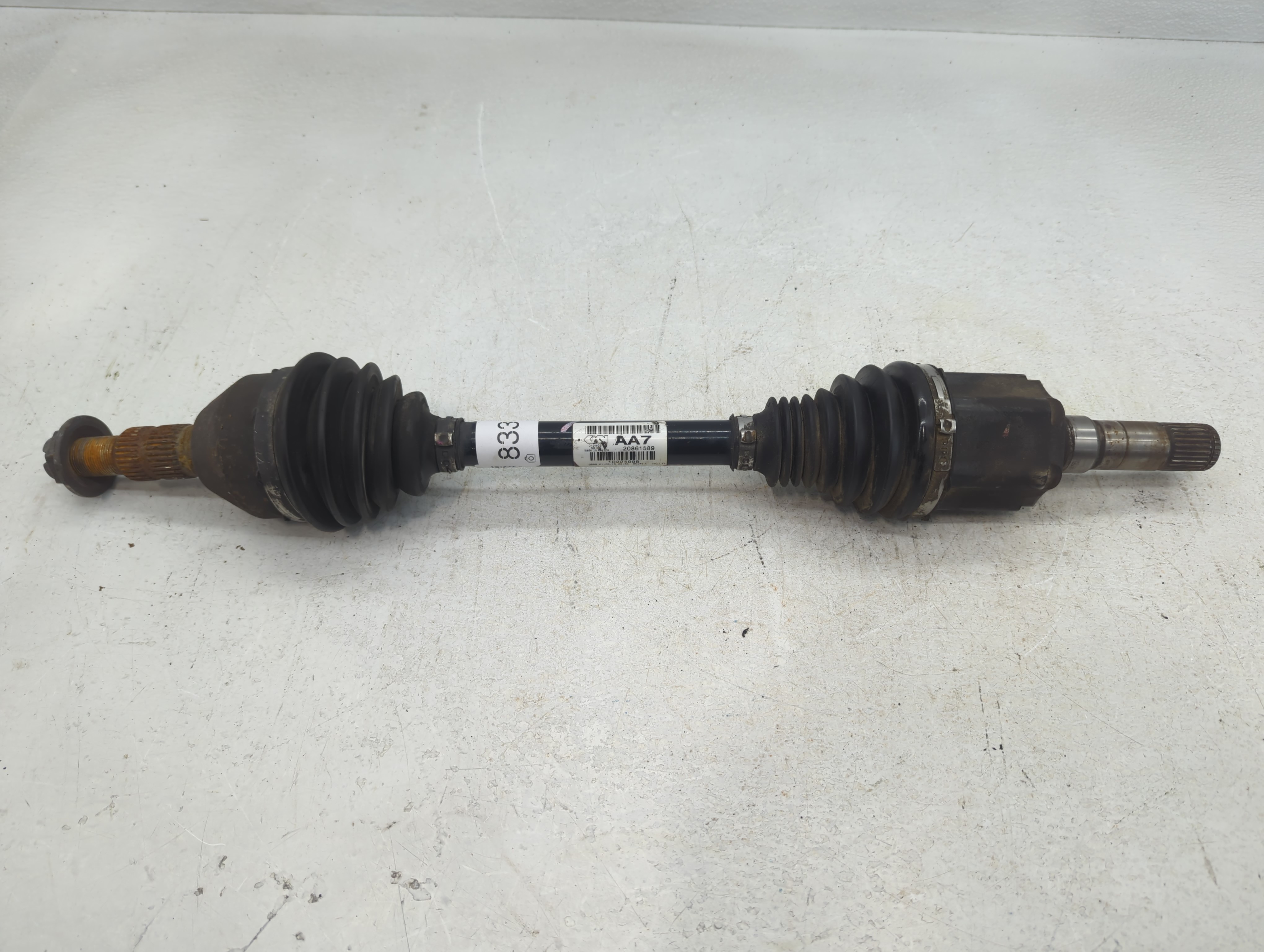 2010-2011 Cadillac Srx Axle Shaft Front Driver Cv C/v 833010 - Oemusedautoparts1.com