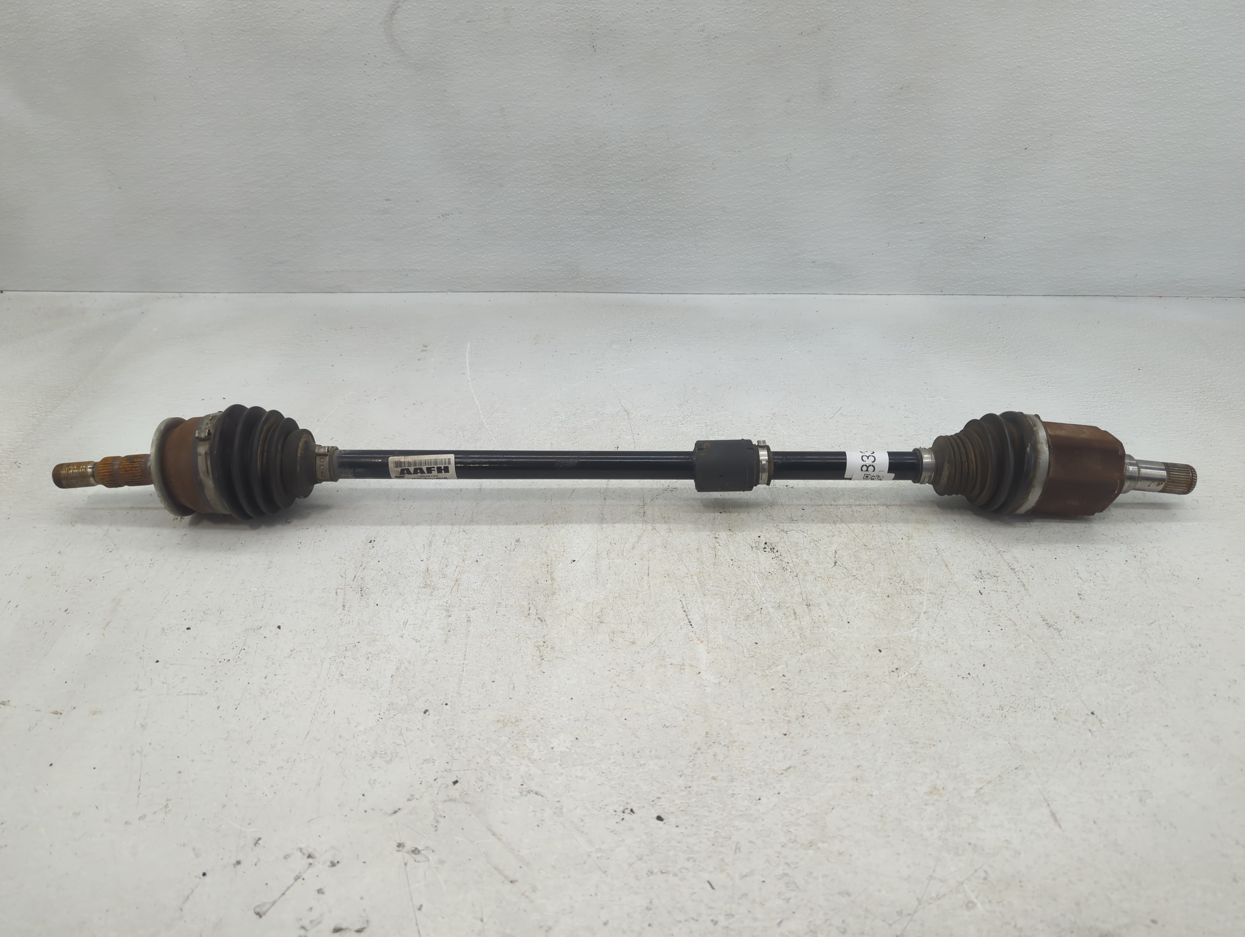 2015-2016 Chevrolet Cruze Axle Shaft Front Driver Cv C/v 833024 - Oemusedautoparts1.com