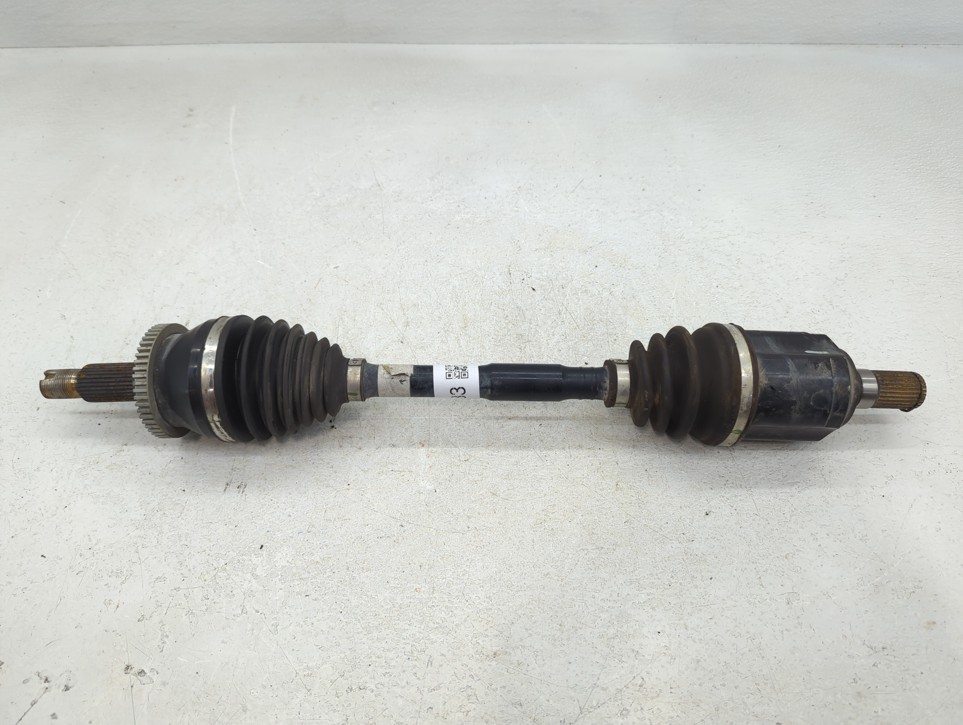 2018 Hyundai Santa Fe Axle Shaft Front Passenger Cv C/v 833033 - Oemusedautoparts1.com