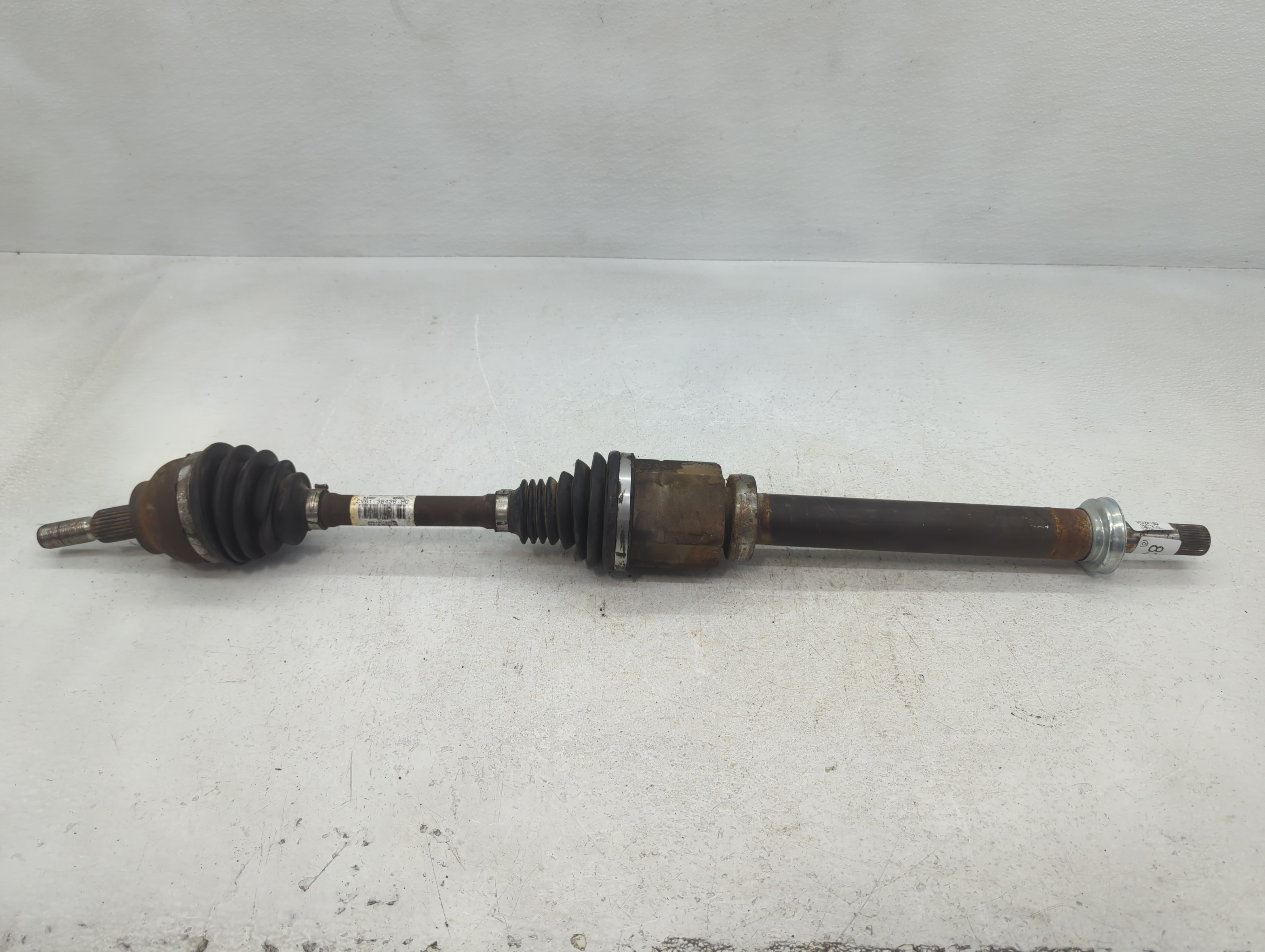 2013-2019 Ford Escape Axle Shaft Front Passenger Cv C/v 833042 - Oemusedautoparts1.com