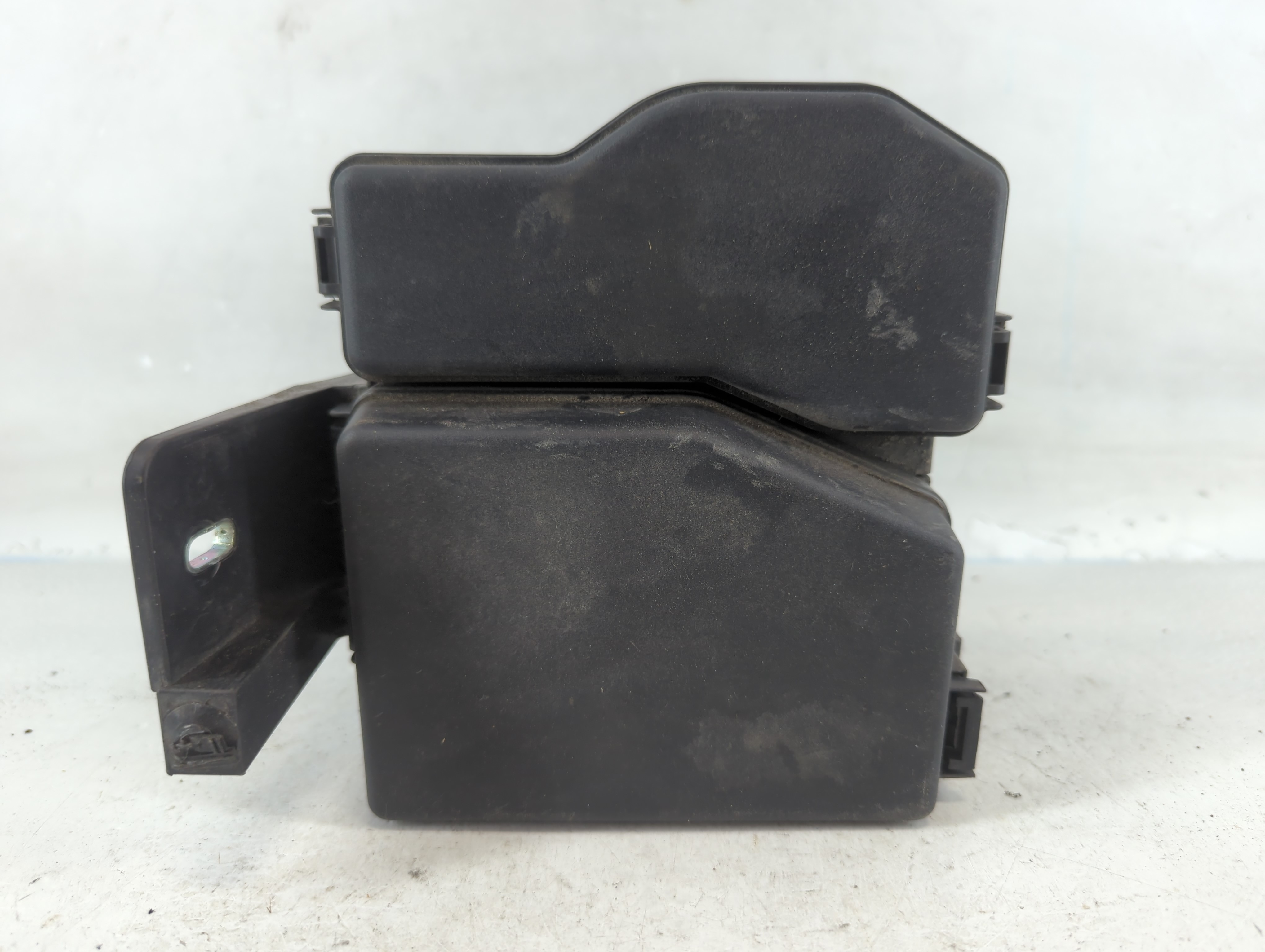 2013-2015 Mazda Cx-9 Fusebox Fuse Box Relay Module Tk24-66760 833046 - Oemusedautoparts1.com