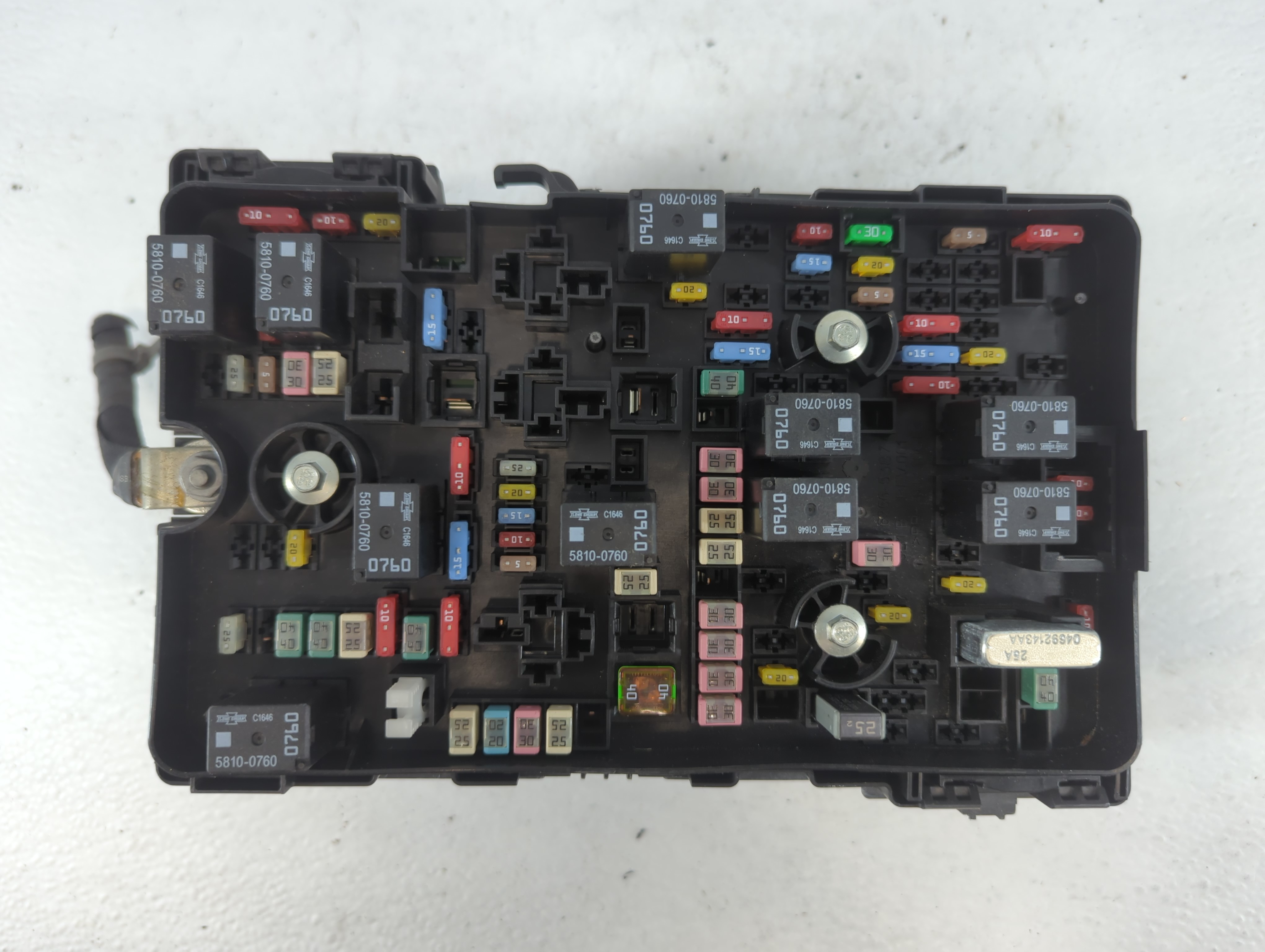 2018-2018 Chrysler Pacifica Fusebox Fuse Box Relay Module 833058 - Oemusedautoparts1.com