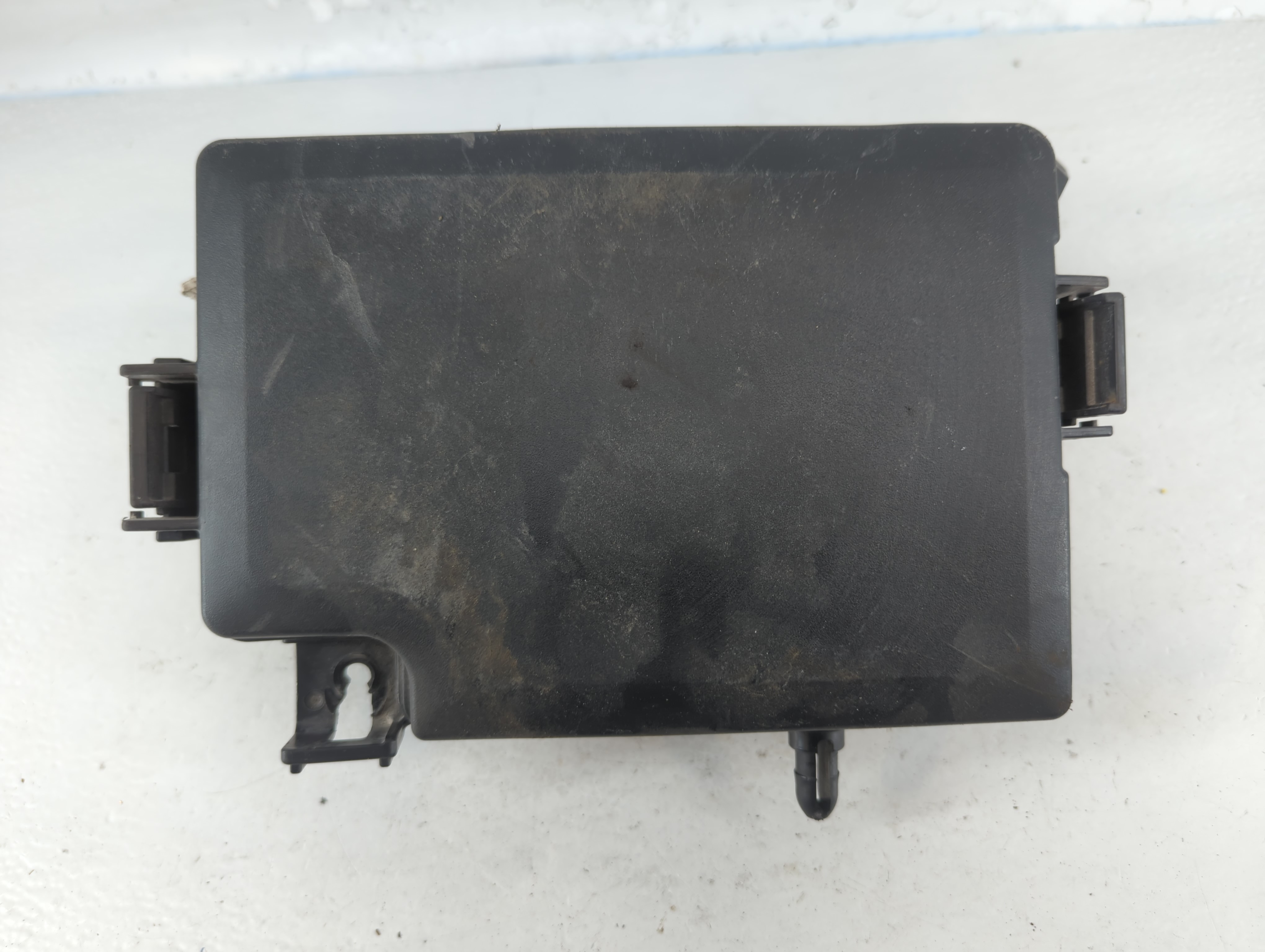 2019-2020 Hyundai Elantra Fusebox Fuse Box Relay Module 91260 F2130a 833059 - Oemusedautoparts1.com