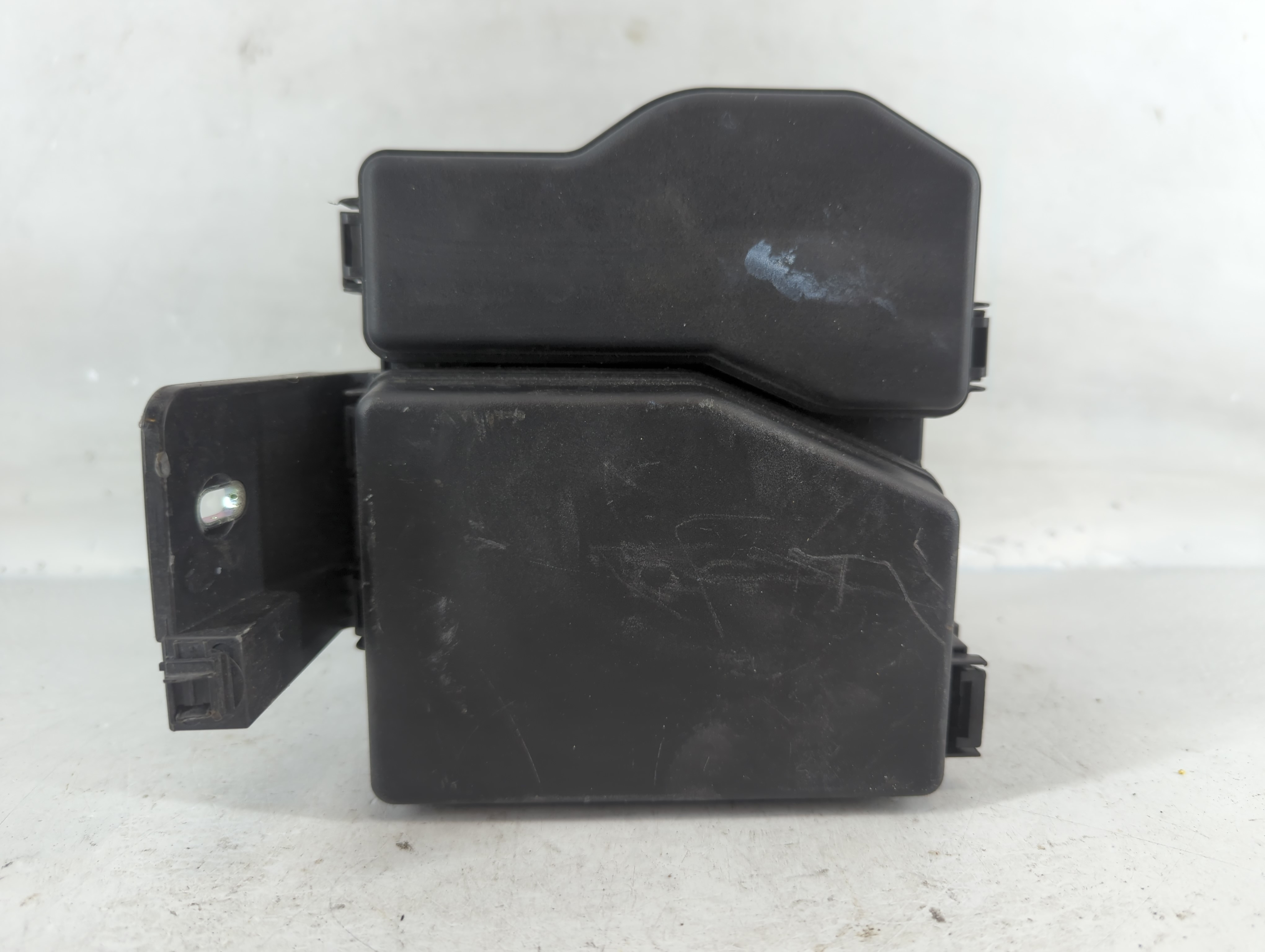 Picture of 2013-2015 Mazda Cx-9 Fusebox Fuse Box Relay Module Tk21-66760 833082