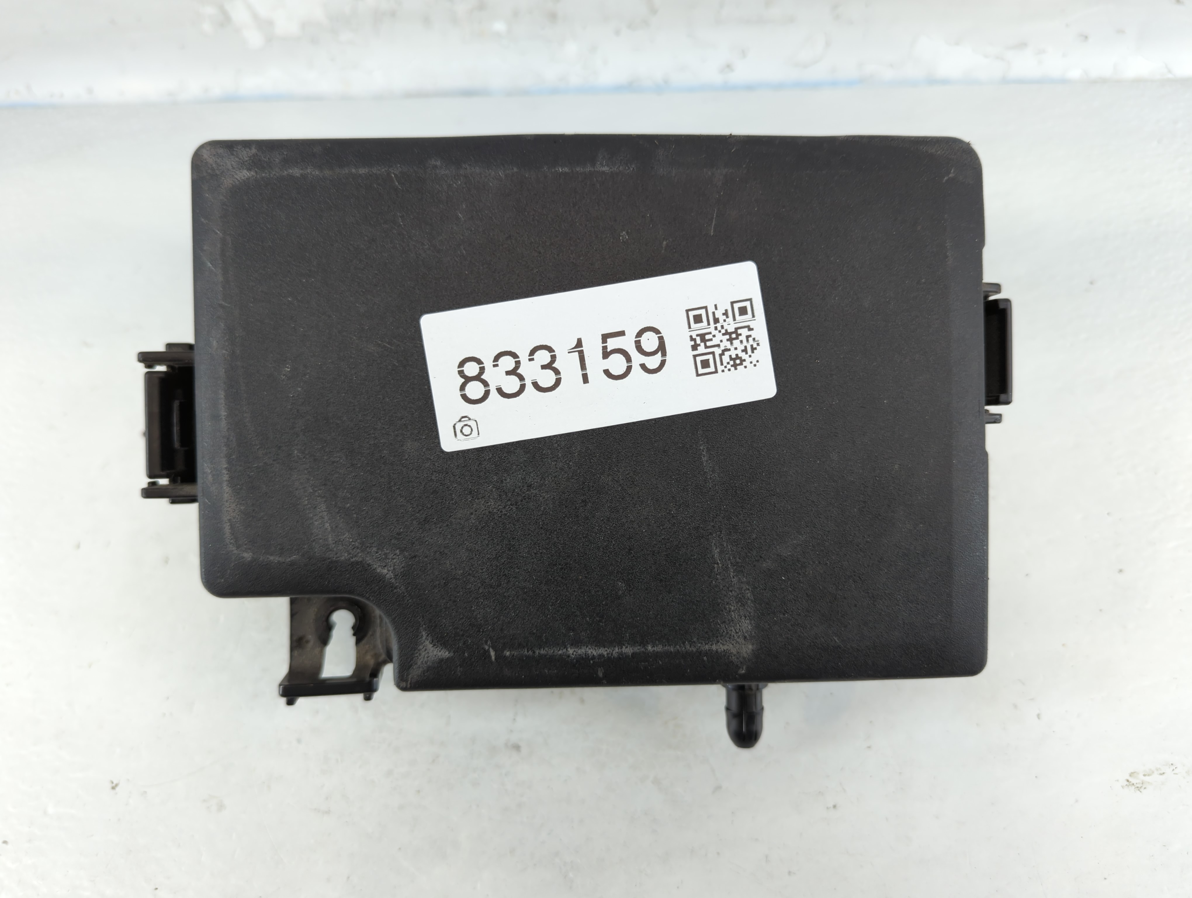 2018-2021 Hyundai Kona Fusebox Fuse Box Relay Module 91227-j9270 833159 - Oemusedautoparts1.com