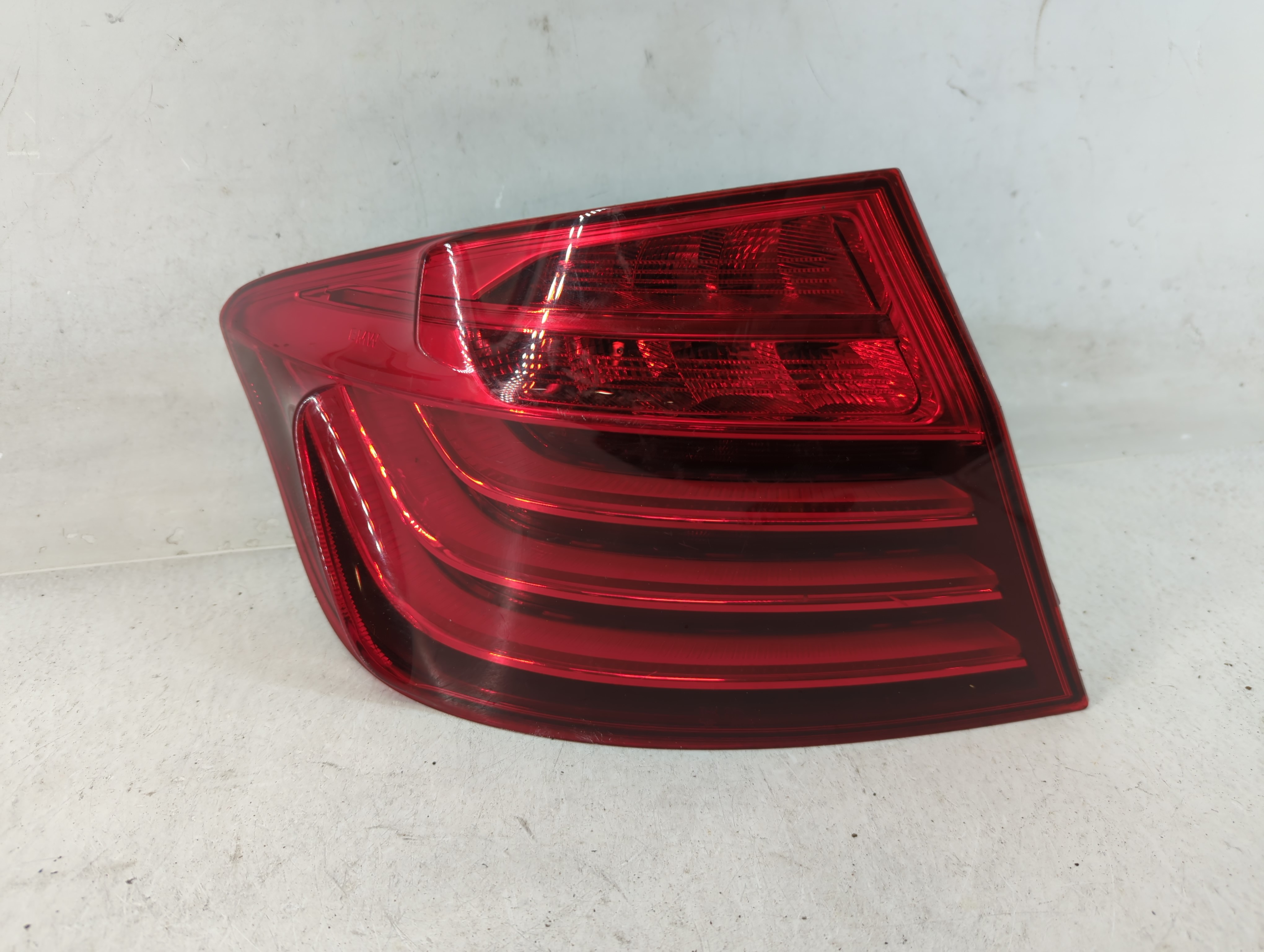 2014-2016 Bmw 528i Driver Left Side Tail Light Taillight Oem 833176 - Oemusedautoparts1.com