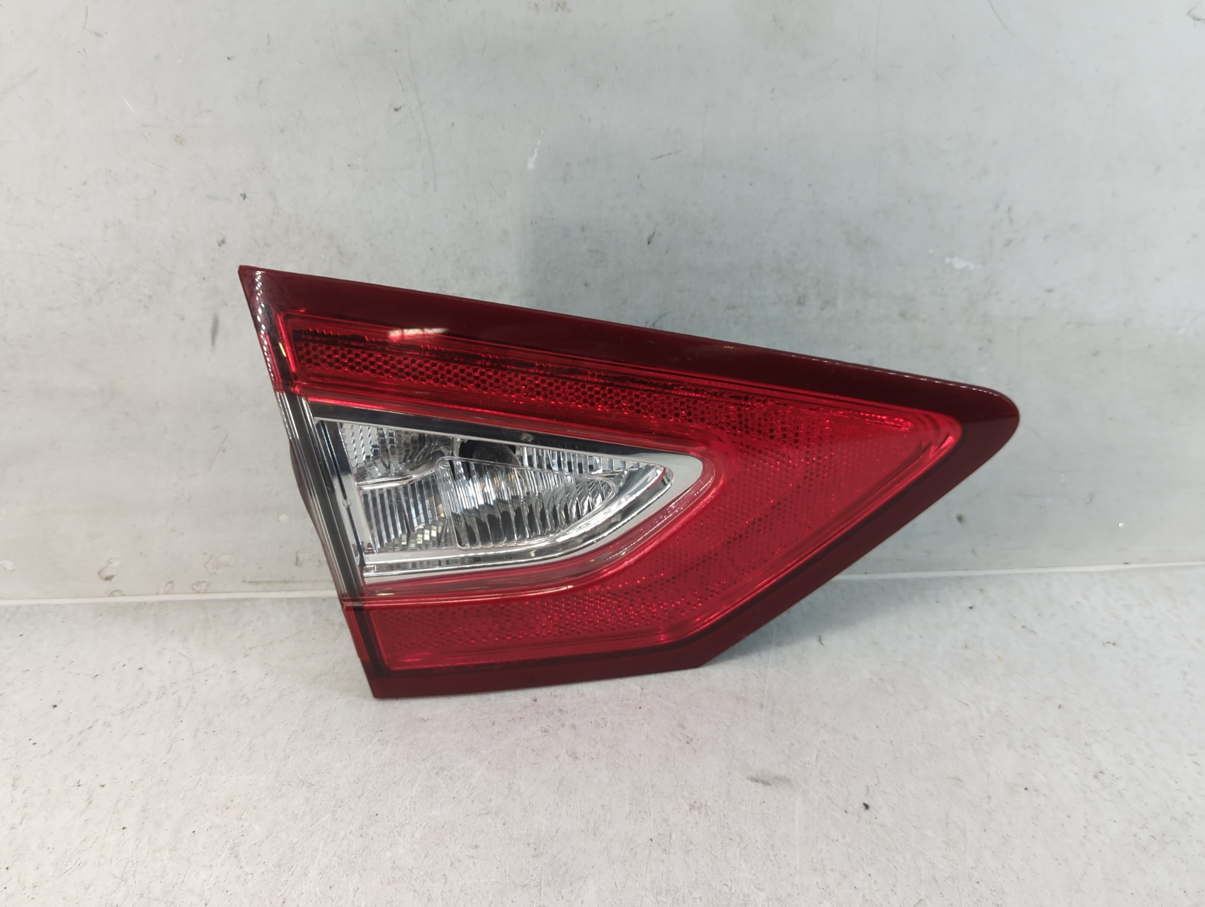 2013-2016 Ford Fusion Driver Left Side Tail Light Taillight Oem 833220 - Oemusedautoparts1.com