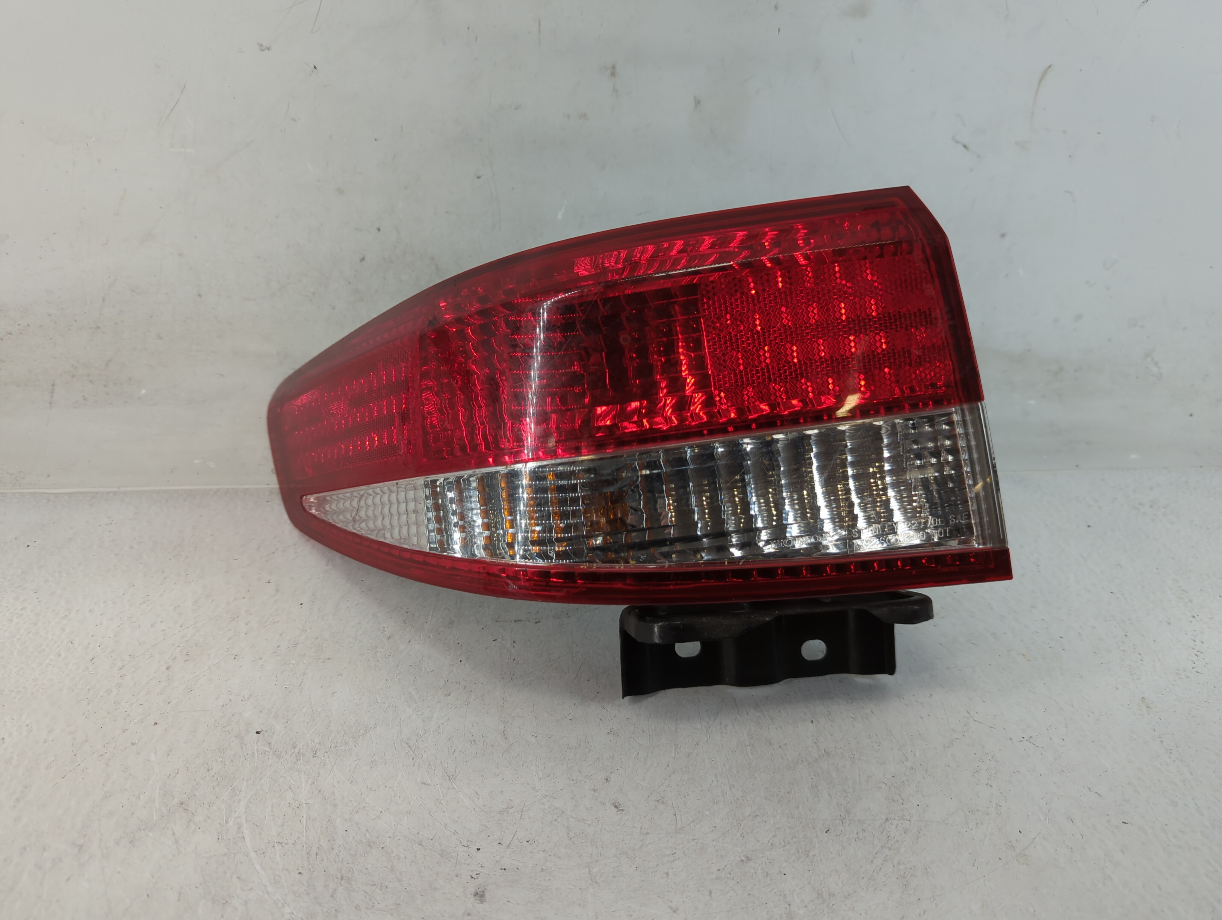 2003-2004 Honda Accord Driver Left Side Tail Light Taillight Oem 833266 - Oemusedautoparts1.com