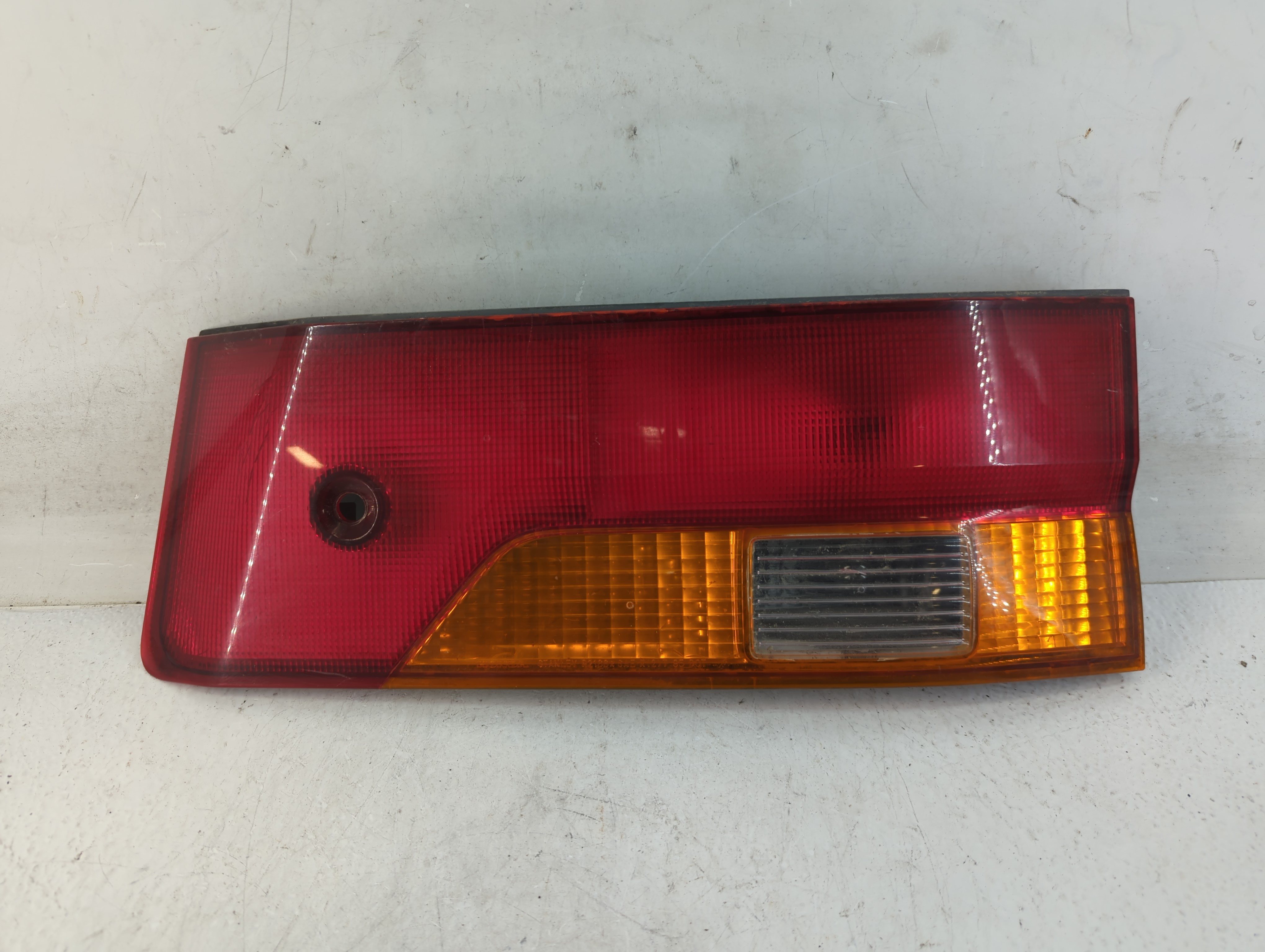 Picture of 2002-2004 Honda Odyssey Driver Left Side Tail Light Taillight Oem 833722
