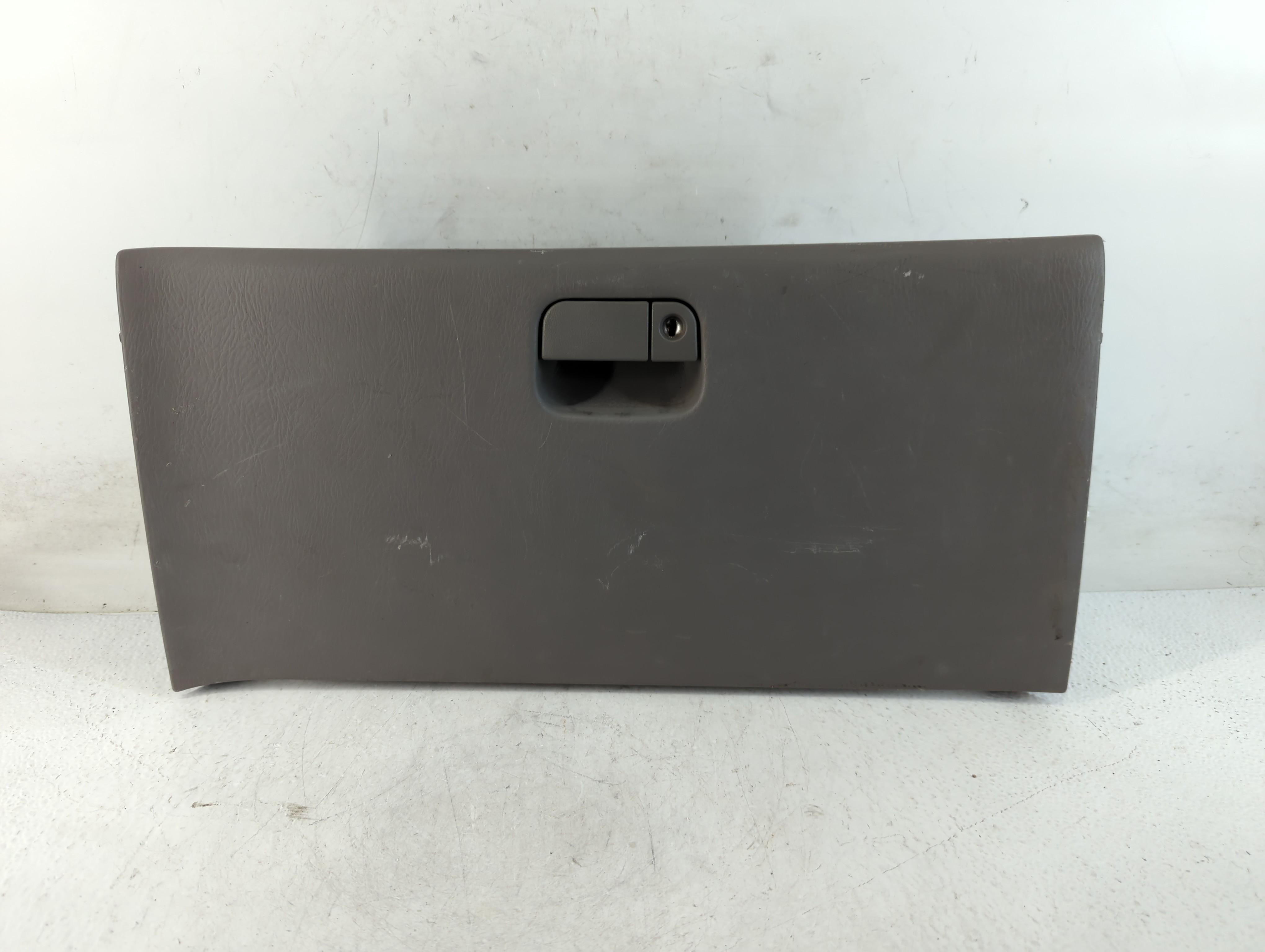 Picture of 2003 Honda Odyssey Passenger Glove Box Door Storage Compartment 833760