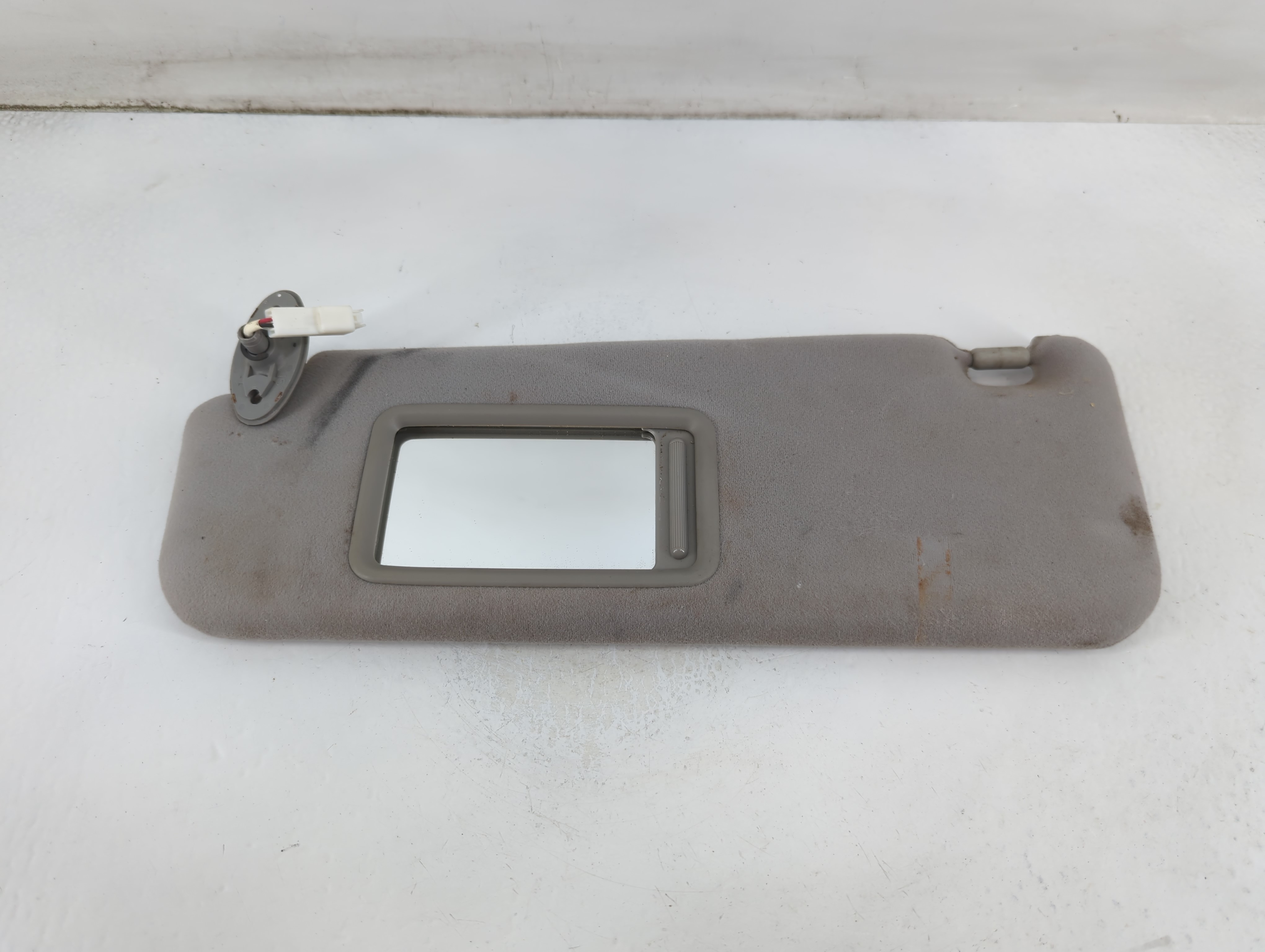 2006-2009 Toyota Prius Driver Sun Visor Mirror Left Sunvisor 833858 - Oemusedautoparts1.com