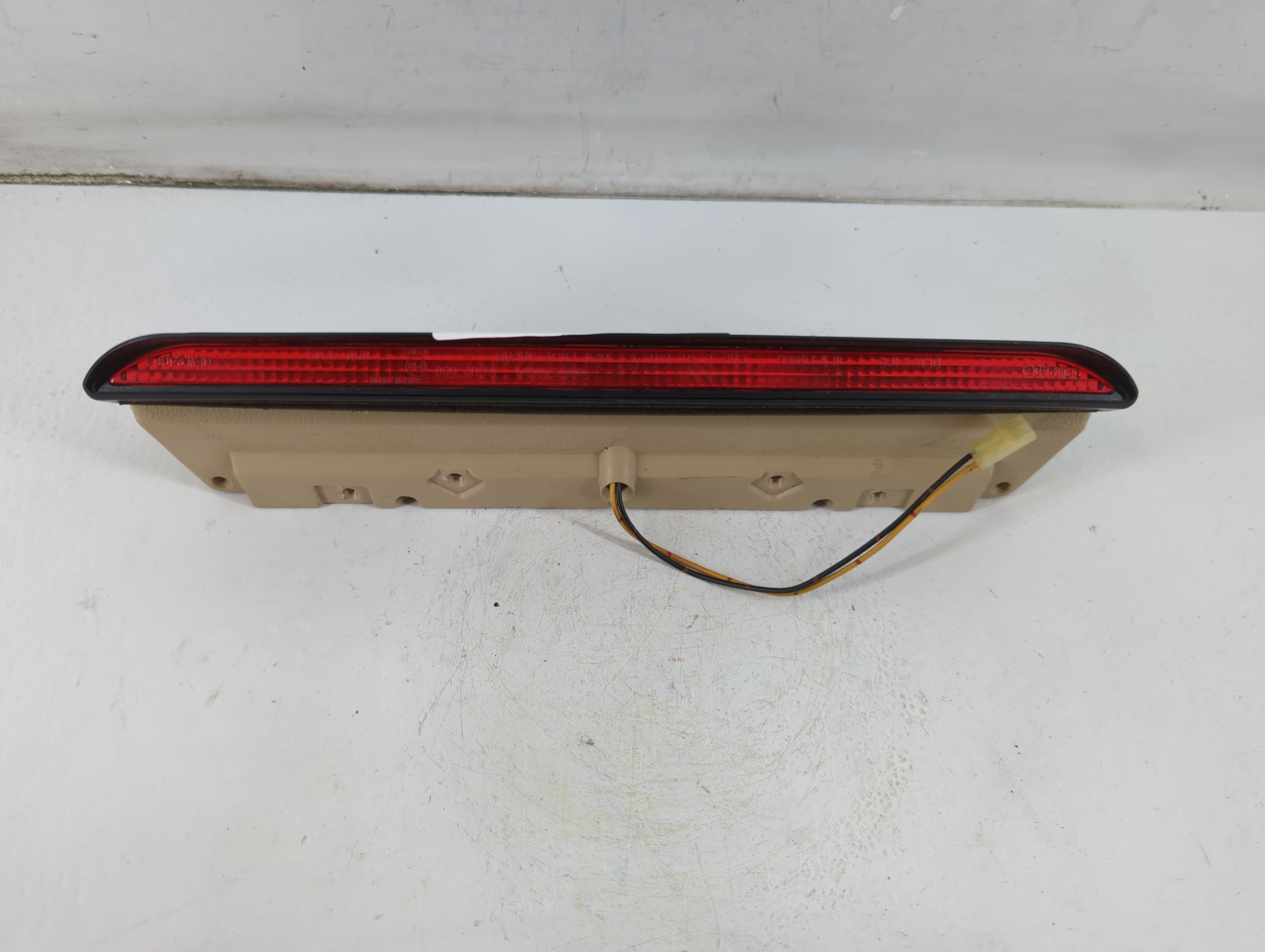 Picture of 2007 Subaru Forester Third Brake Light Tail Light 834276