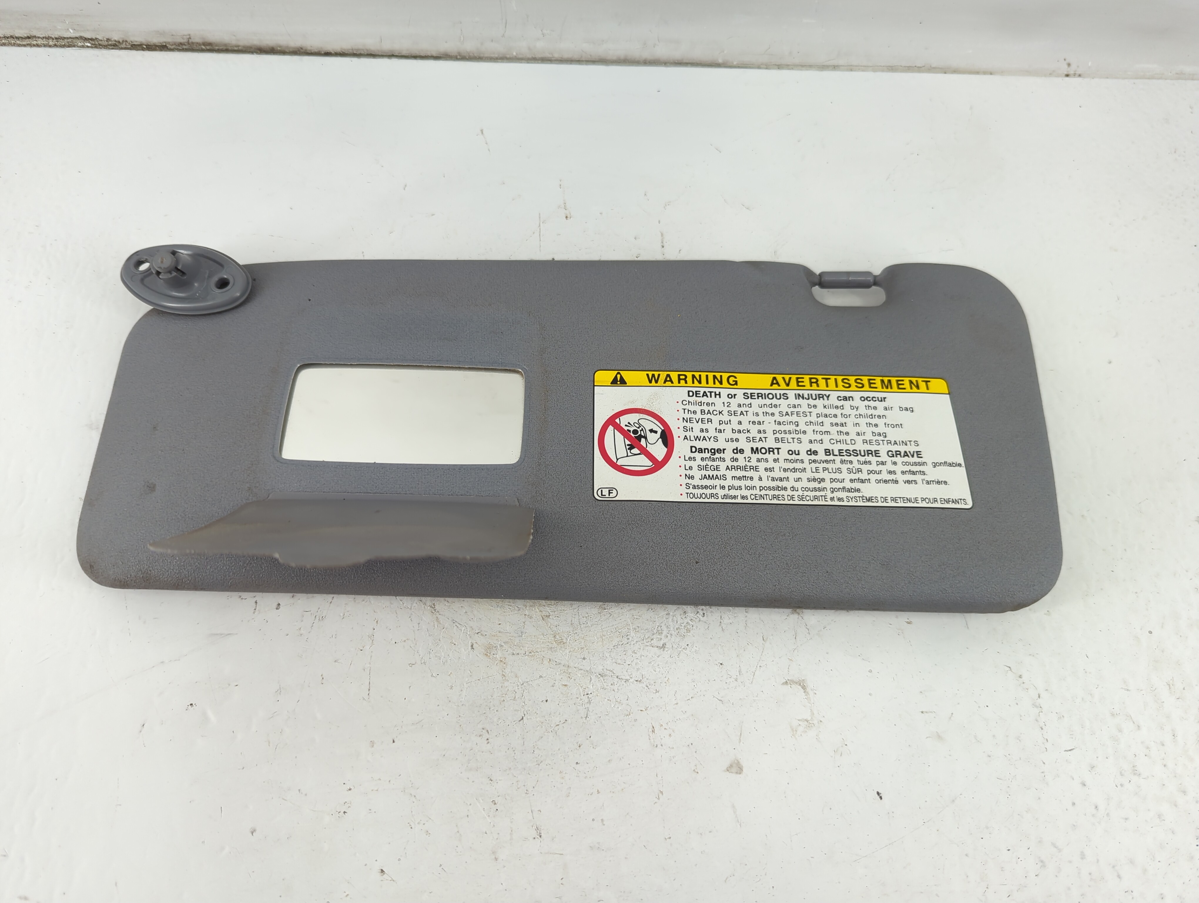 Picture of 2001-2003 Toyota Rav4 Driver Sun Visor Mirror Left Sunvisor 834430