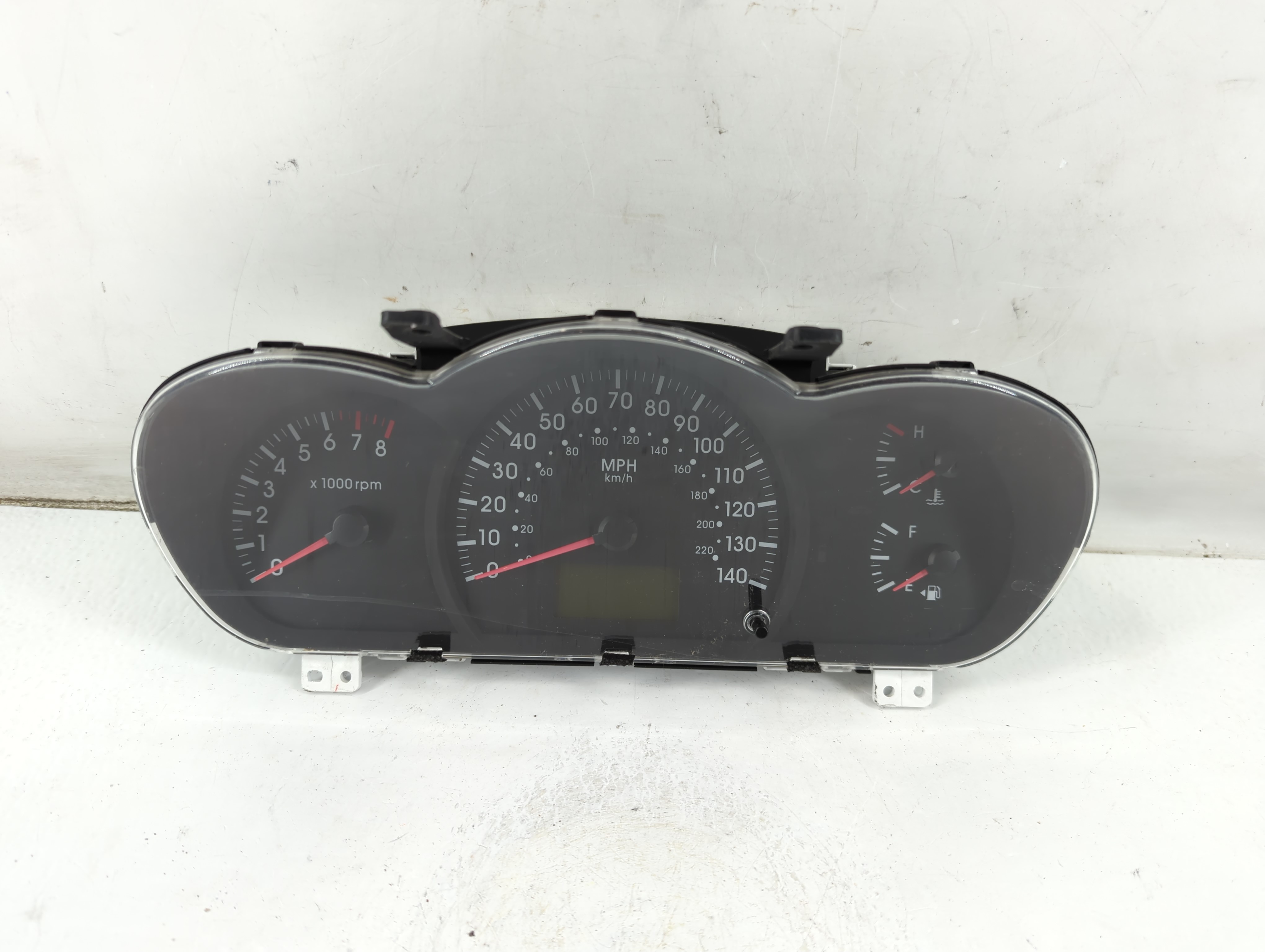 2004-2006 Kia Spectra Speedometer Instrument Cluster Gauges 834512 - Oemusedautoparts1.com