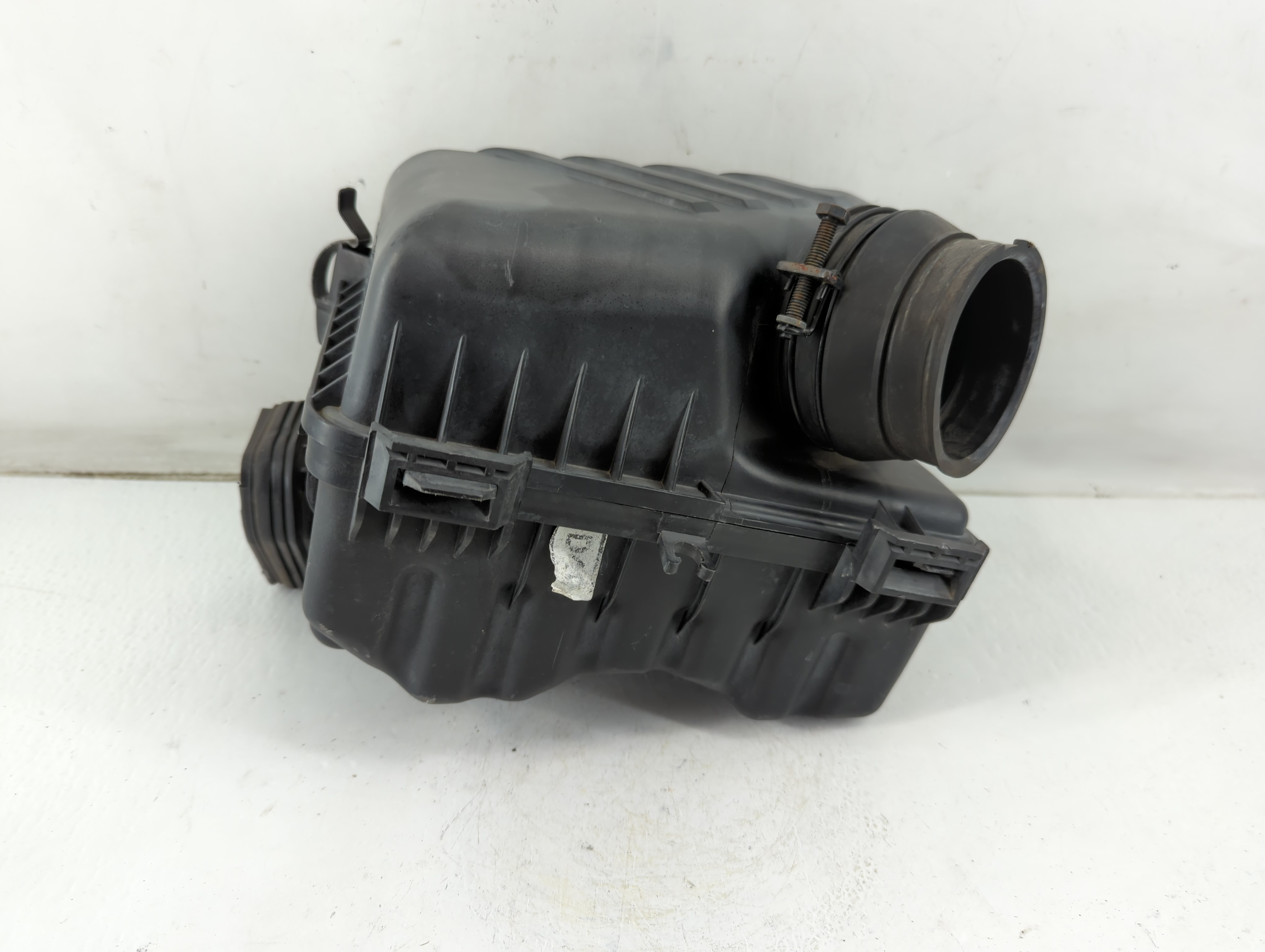 Picture of 2004-2006 Kia Spectra Air Cleaner Intake-duct Hose Tube 834536