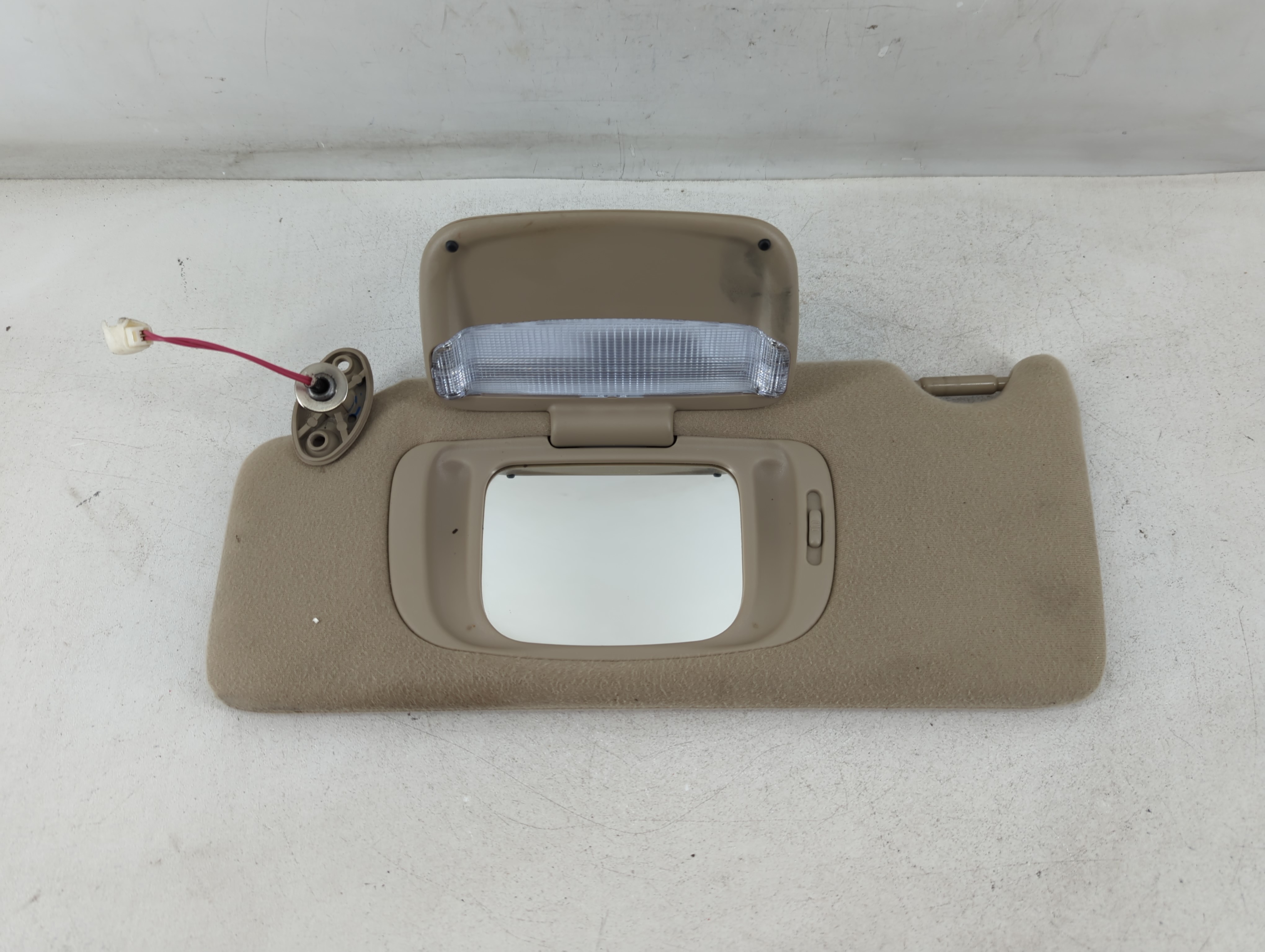 2007-2009 Lexus Rx350 Driver Sun Visor Mirror Left Sunvisor 834717 - Oemusedautoparts1.com
