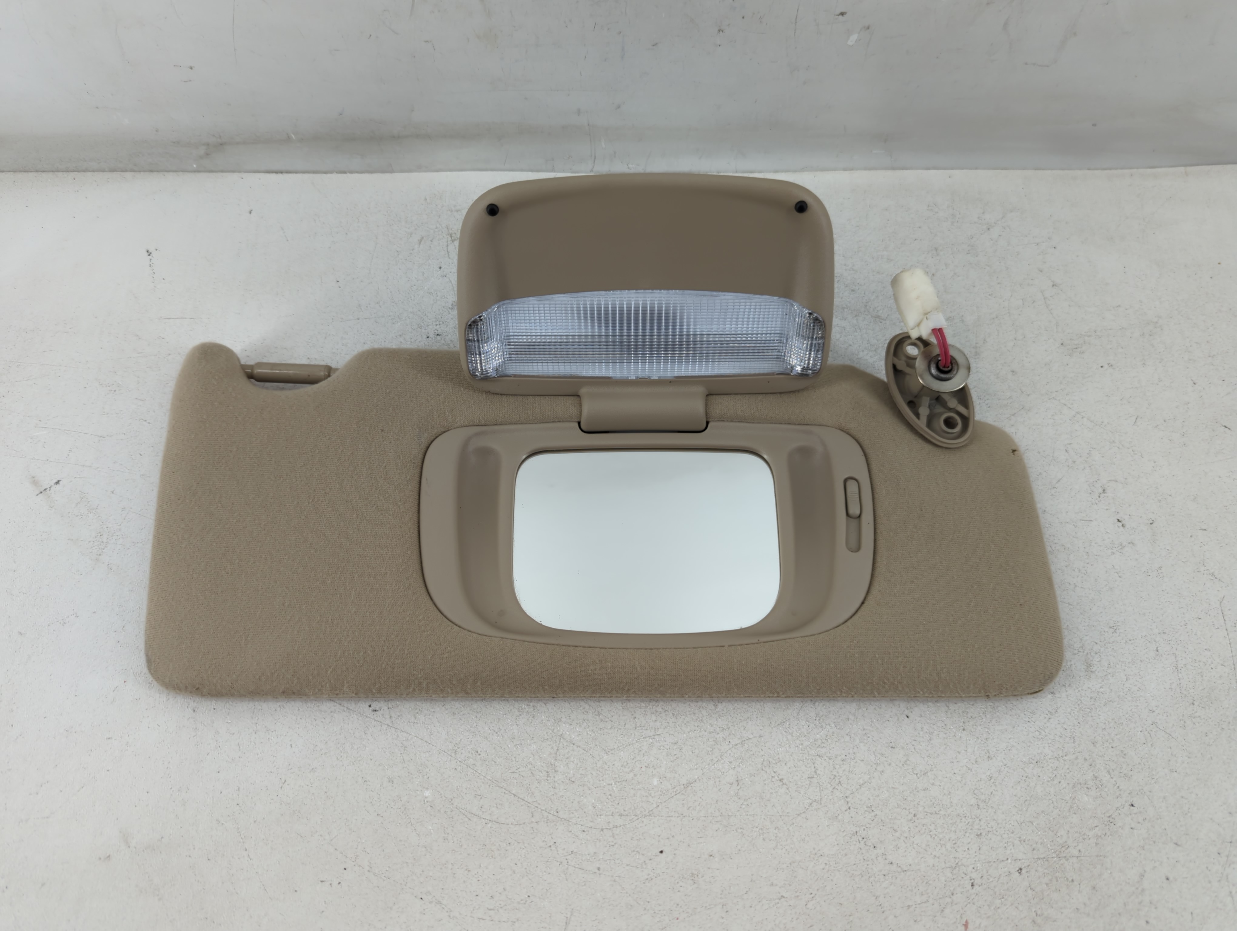 2007-2009 Lexus Rx350 Passenger Sun Visor Mirror Right Sunvisor 834718 - Oemusedautoparts1.com
