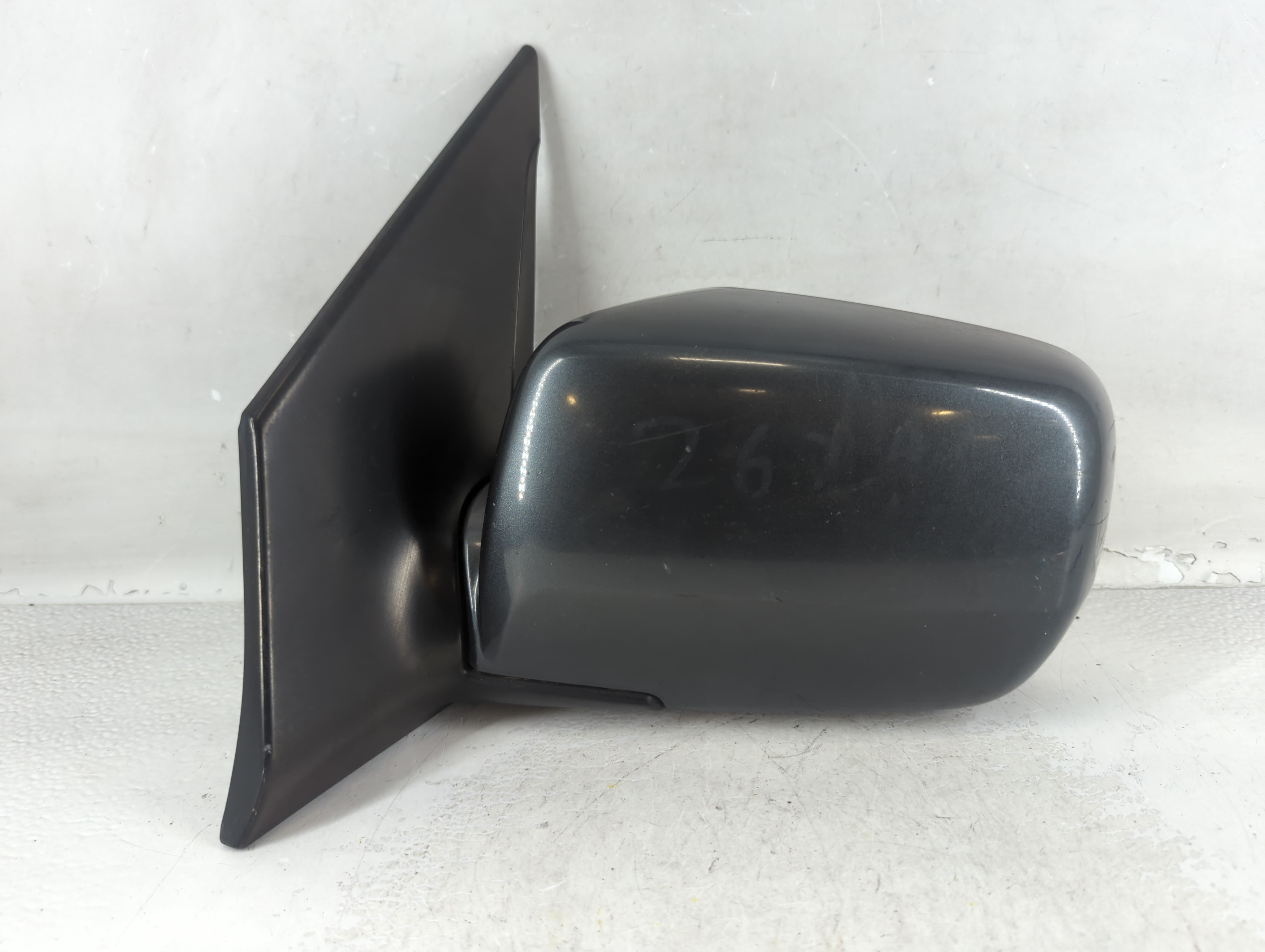 2003-2008 Honda Pilot Driver Left Side View Manual Door Mirror Black 834780 - Oemusedautoparts1.com