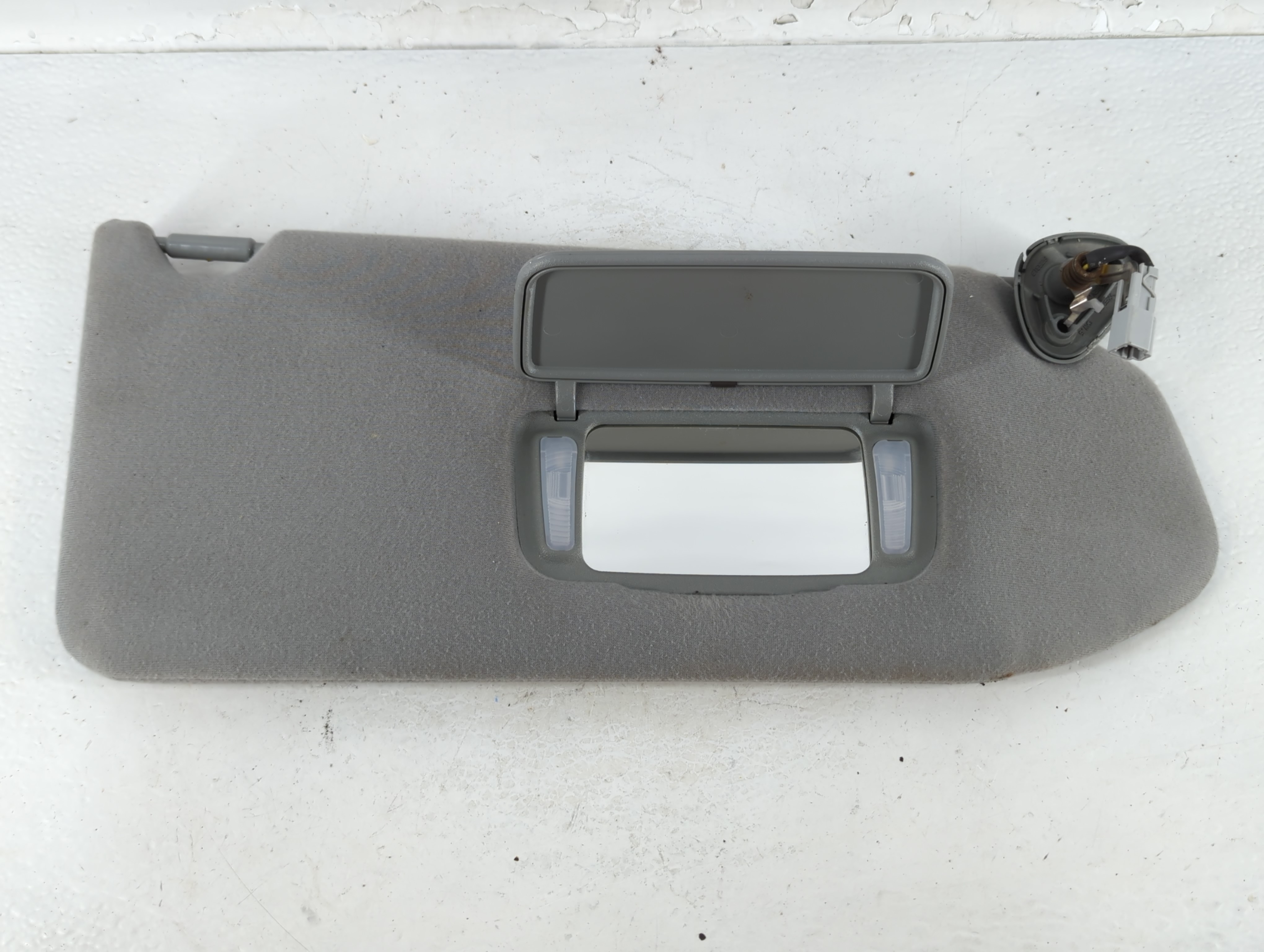 2005-2005 Honda Pilot Passenger Sun Visor Mirror Right Sunvisor 834788 - Oemusedautoparts1.com