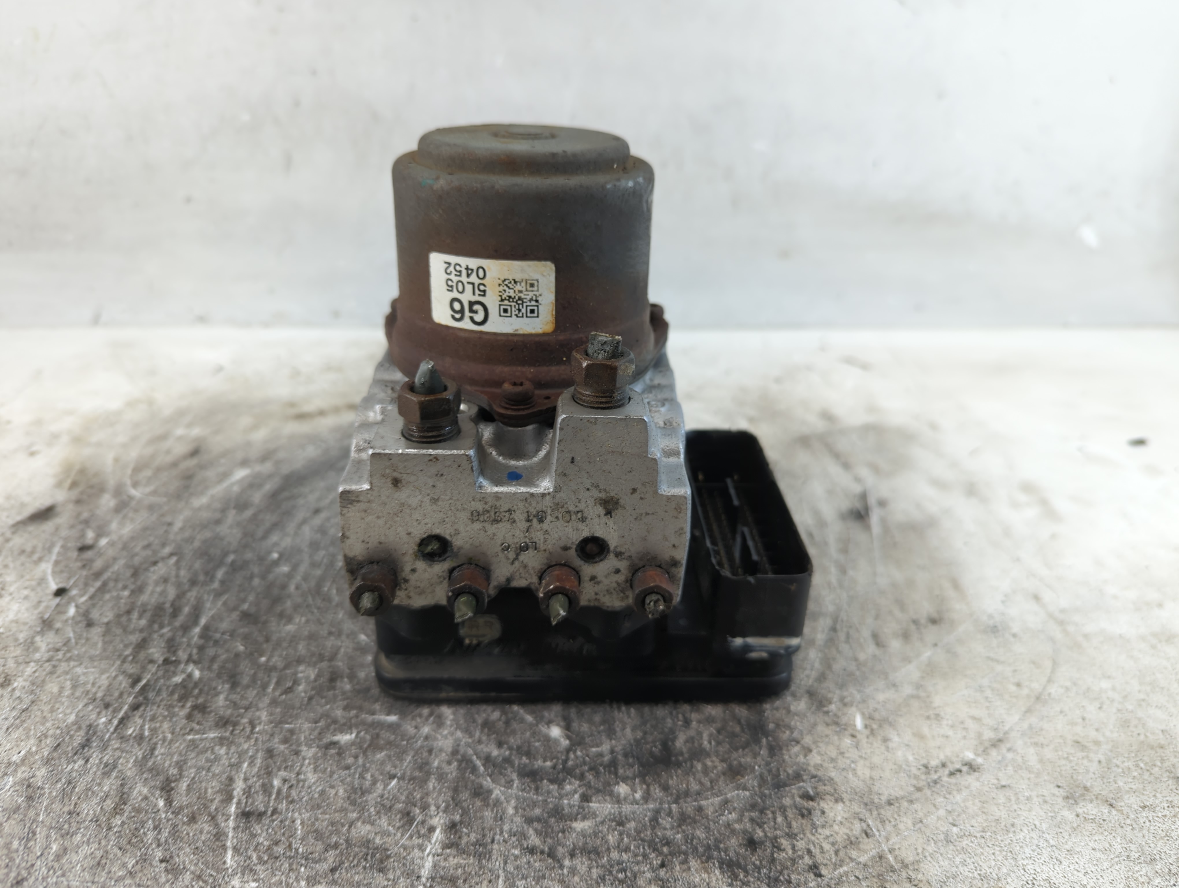 2003-2005 Honda Pilot Abs Pump Control Module 834793 - Oemusedautoparts1.com
