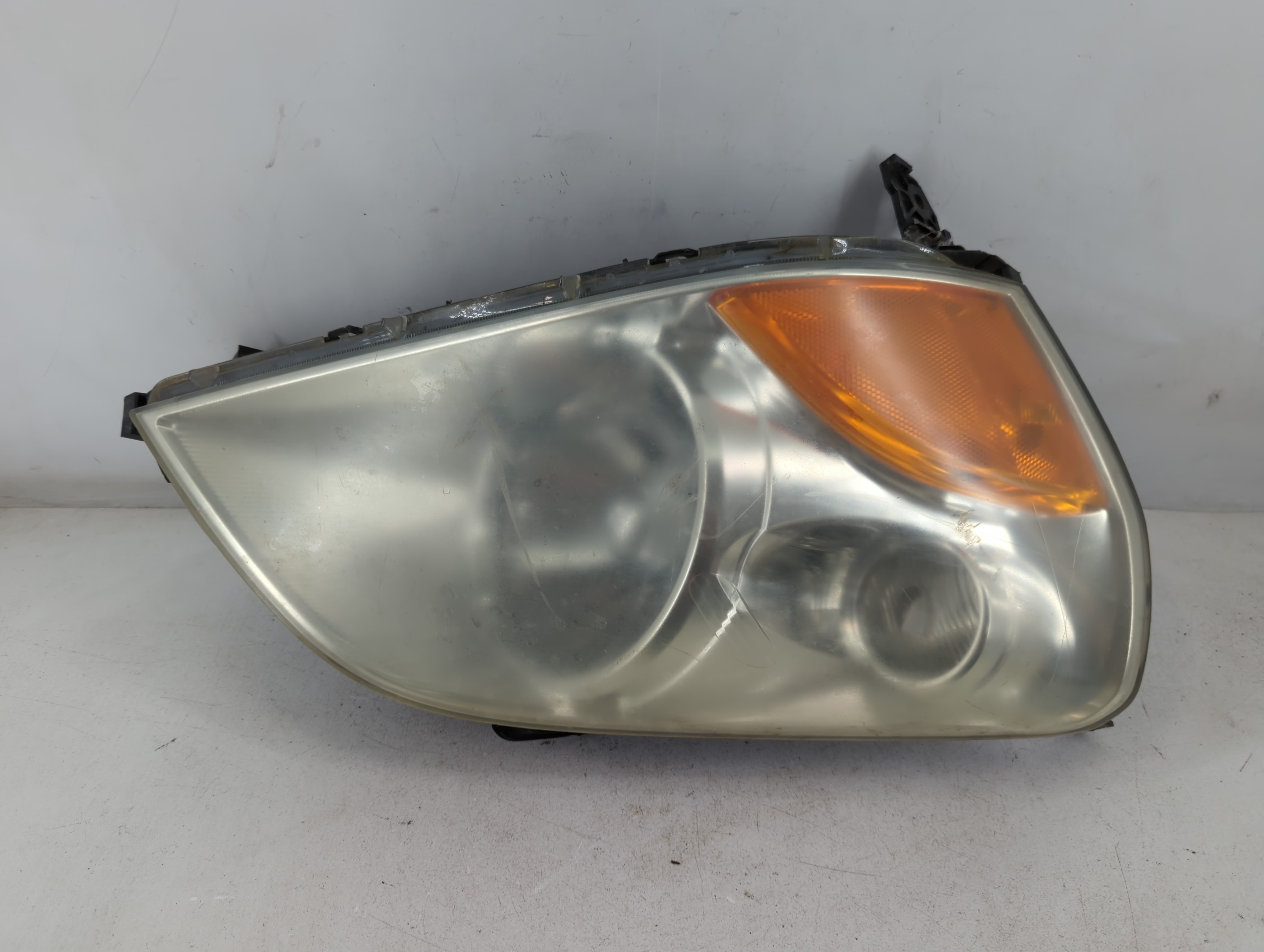 2003-2005 Honda Pilot Passenger Right Oem Head Light Headlight Lamp 835005 - Oemusedautoparts1.com
