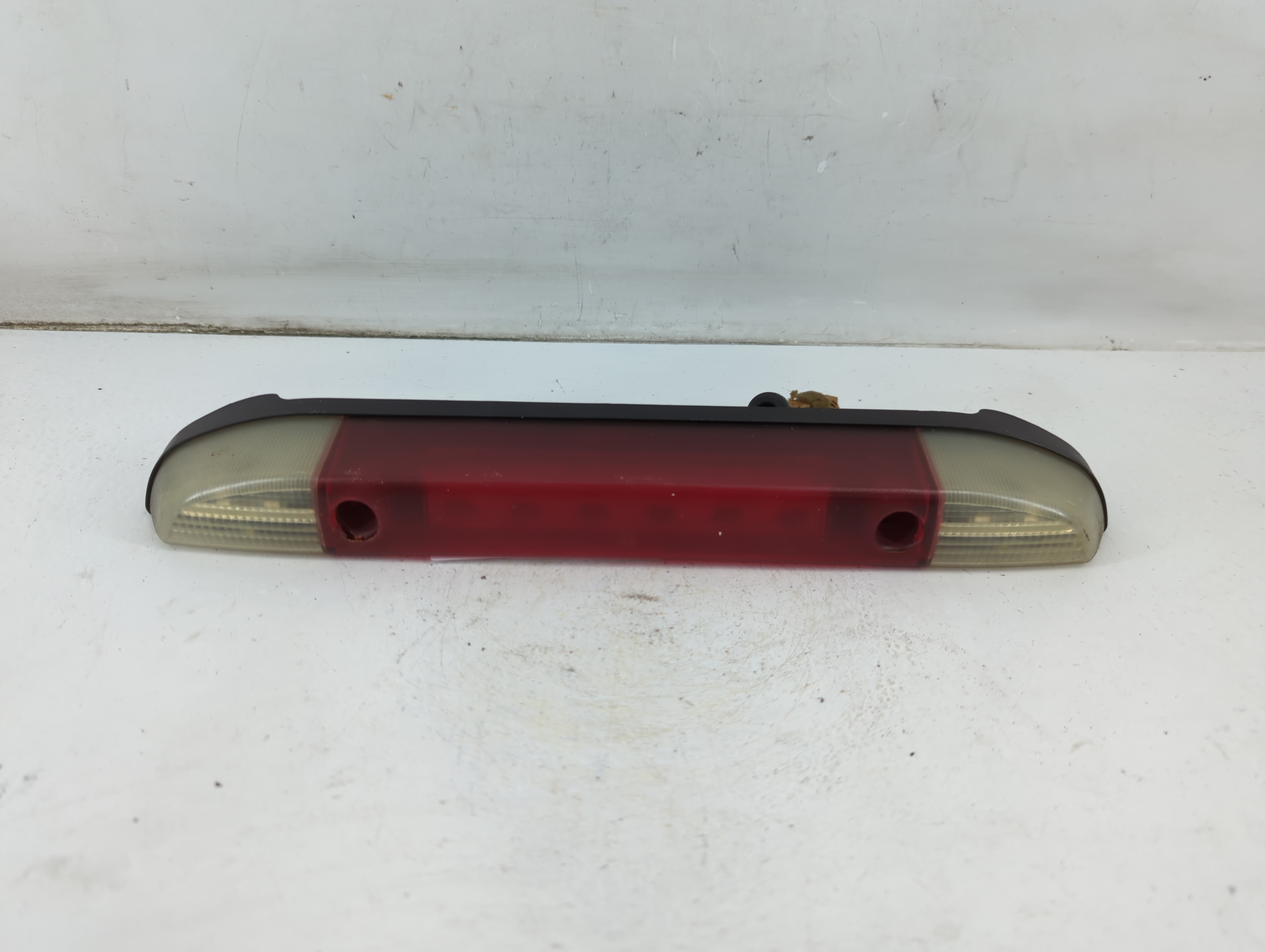 Picture of 2004 Nissan Frontier Third Brake Light Tail Light 835277