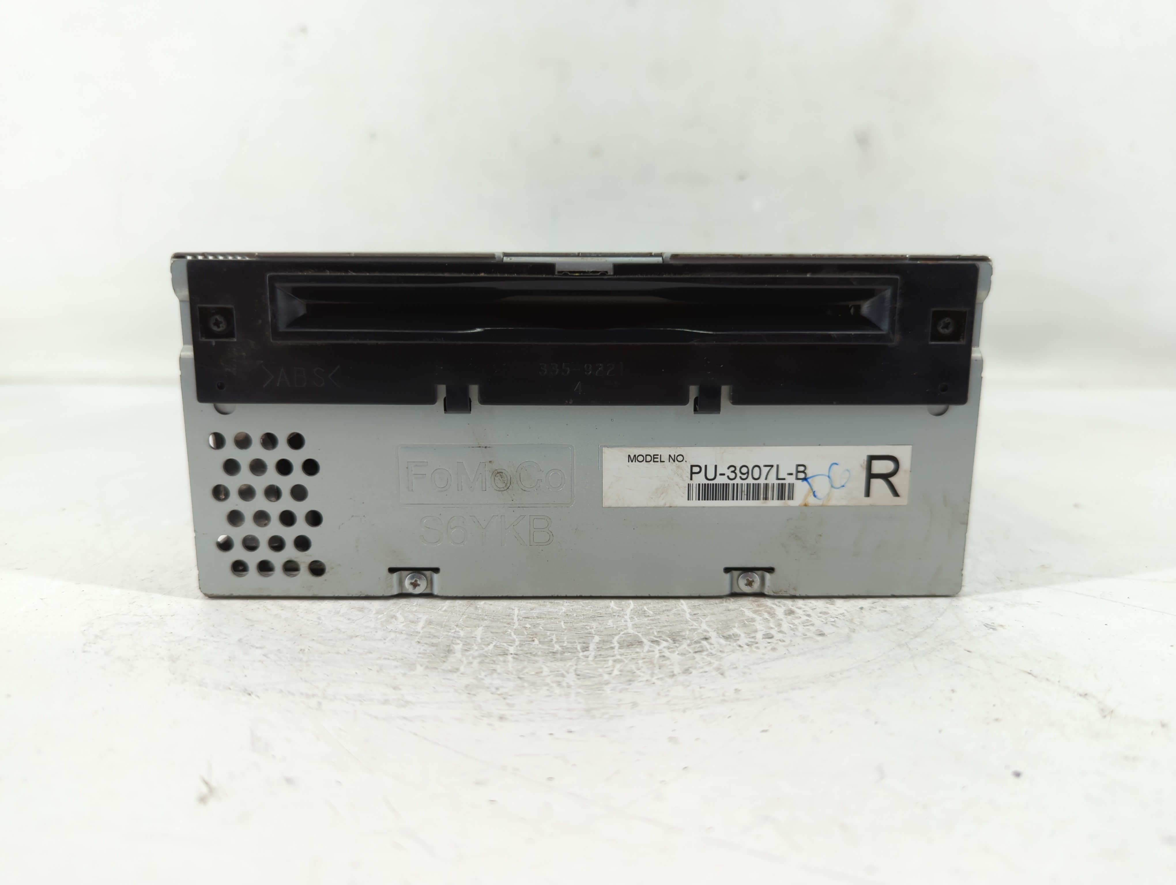 2013-2015 Ford Edge Am Fm Cd Player Radio Receiver 835673 - Oemusedautoparts1.com