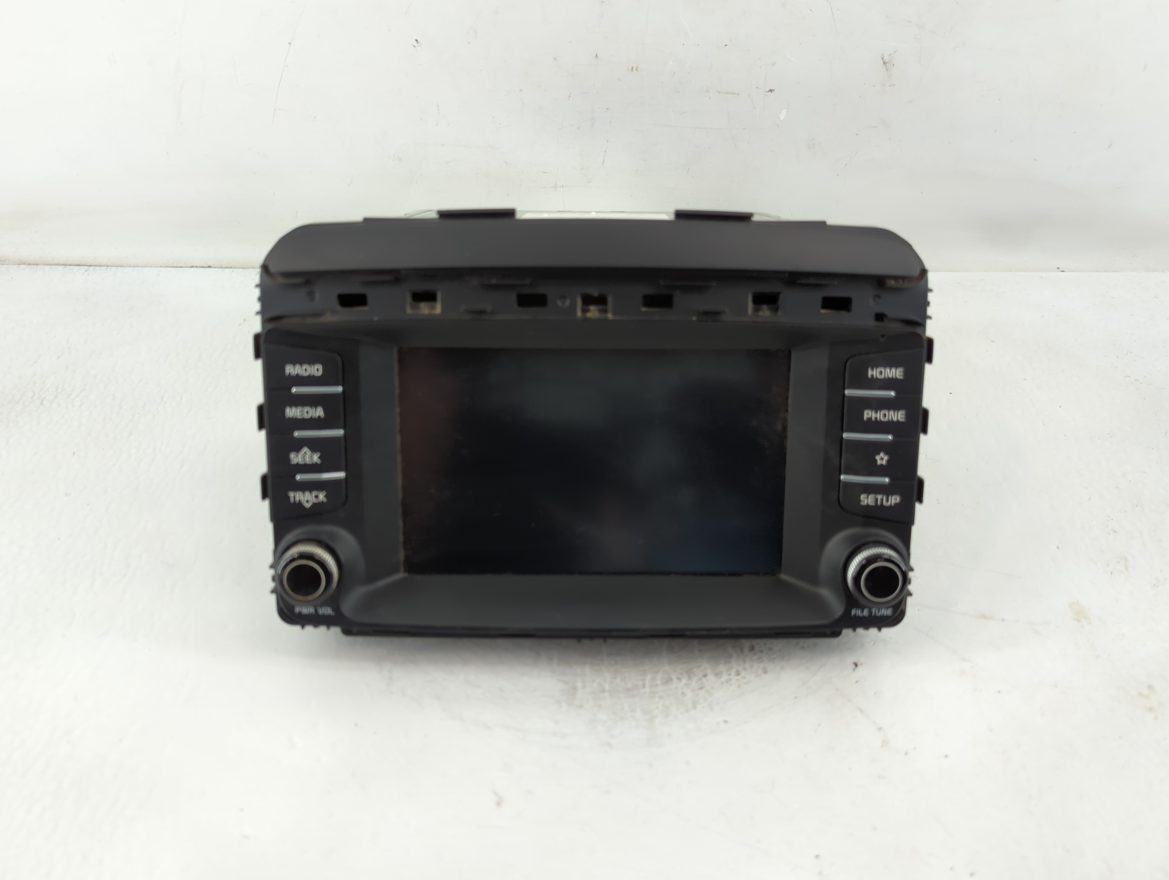 2019-2020 Kia Sorento Am Fm Cd Player Radio Receiver 835681 - Oemusedautoparts1.com