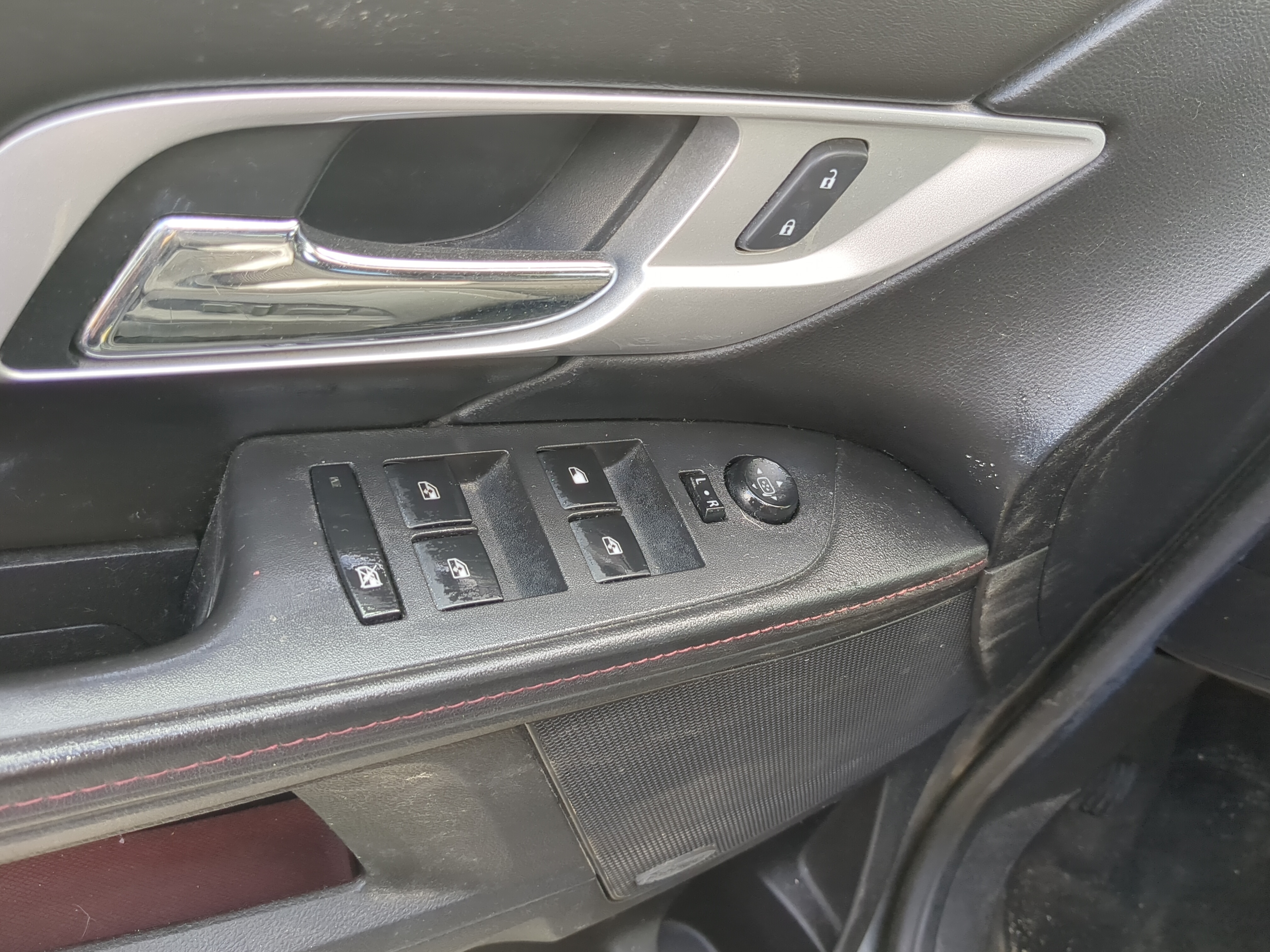 2010-2017 Gmc Terrain Driver Left Door Master Power Window Switch 835885 - Oemusedautoparts1.com