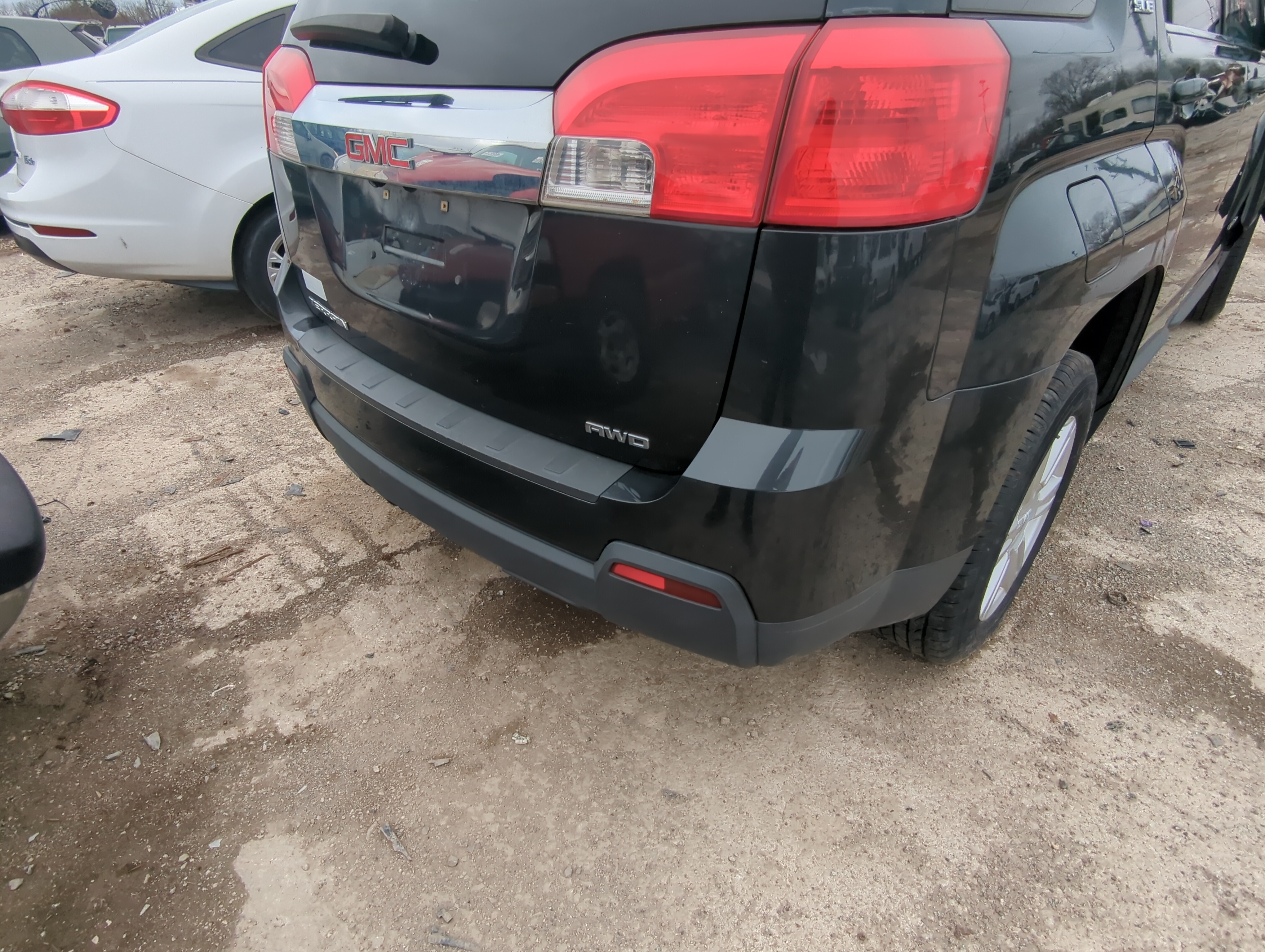 Picture of 2010-2015 Gmc Terrain Rear Bumper Assembly Oem 835915
