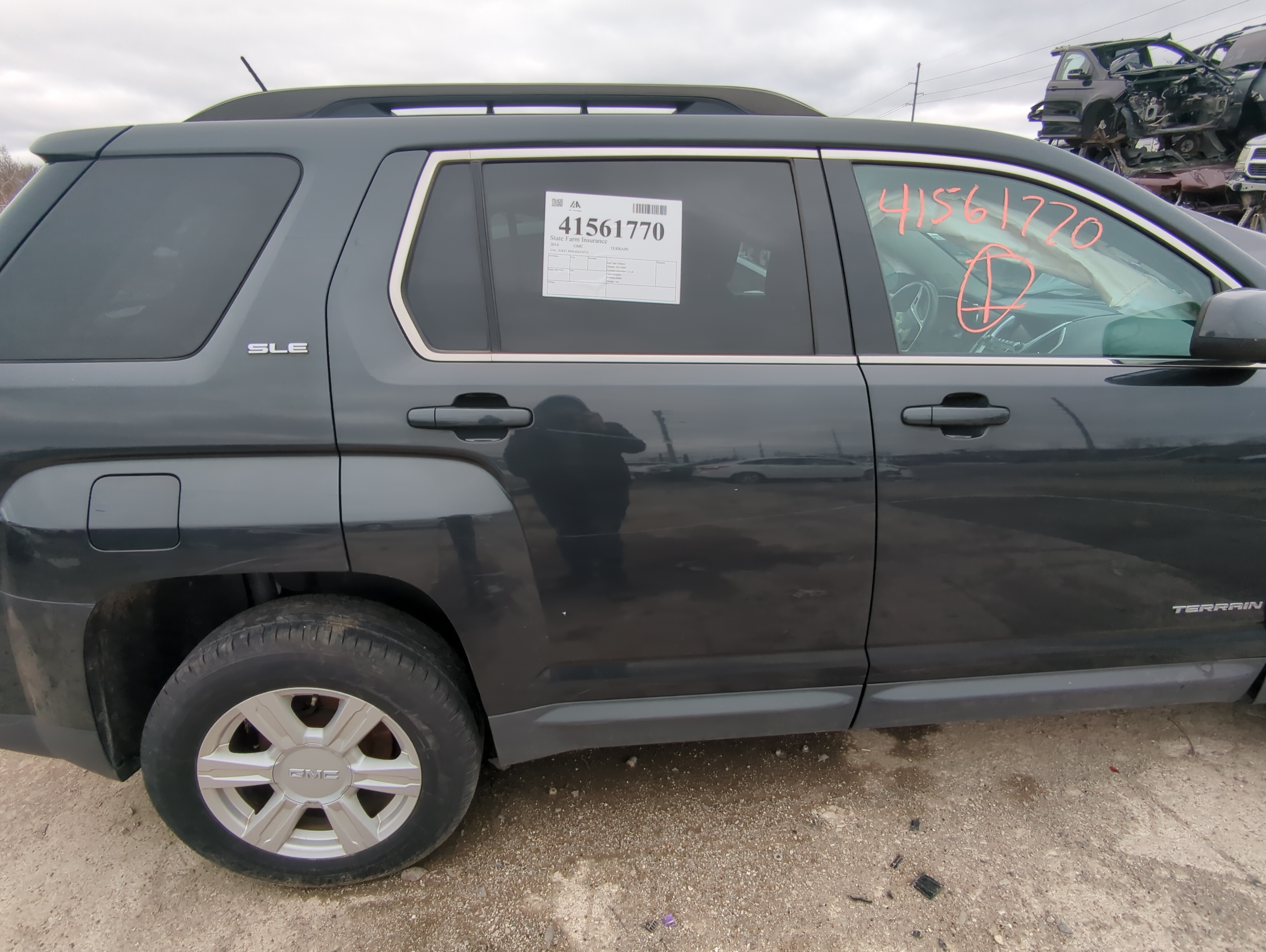 Picture of 2010-2015 Gmc Terrain Passenger Rear Door Oem 835920