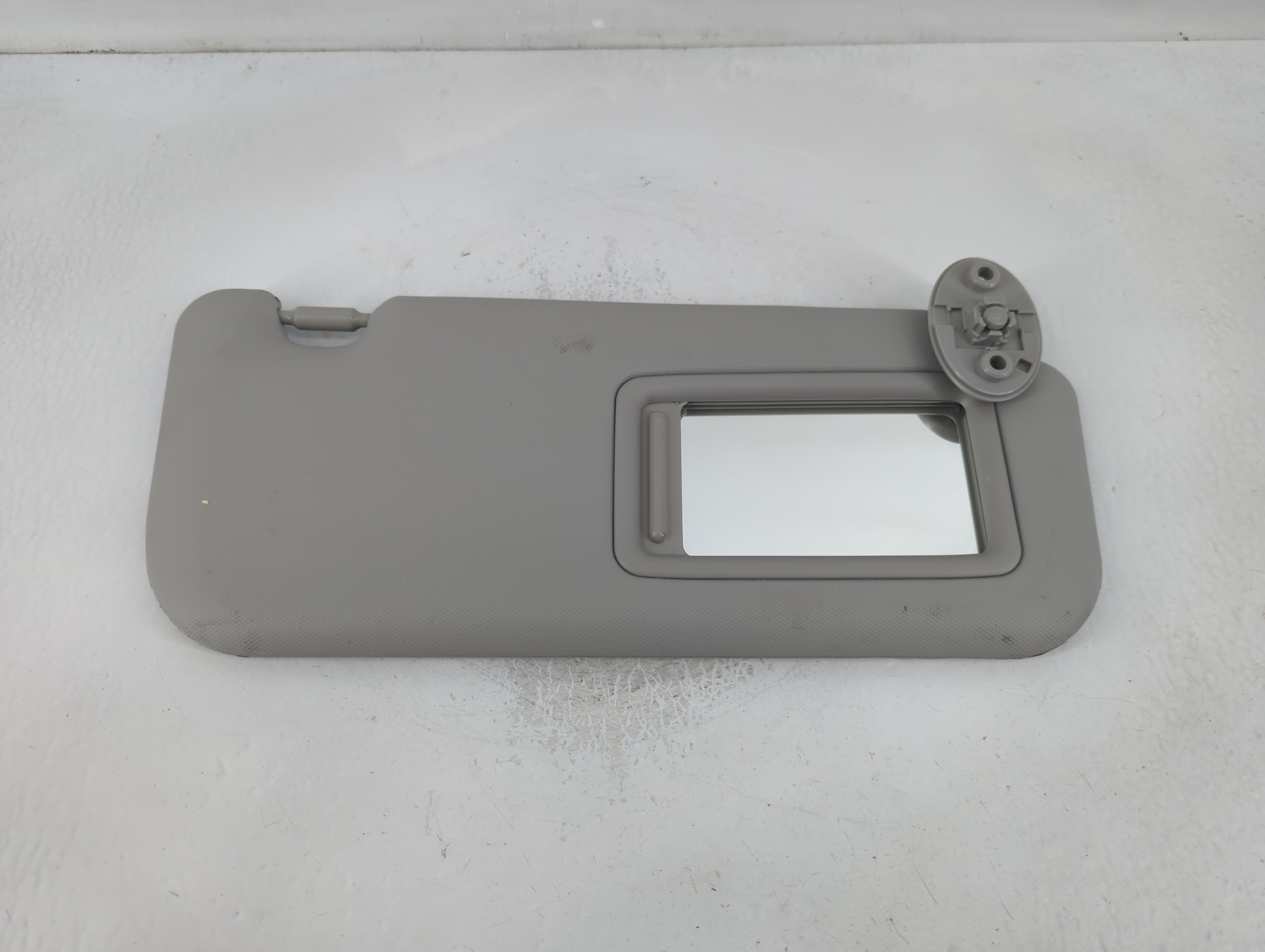 Picture of Toyota Corolla Passenger Sun Visor Mirror Right Sunvisor Grey 836152