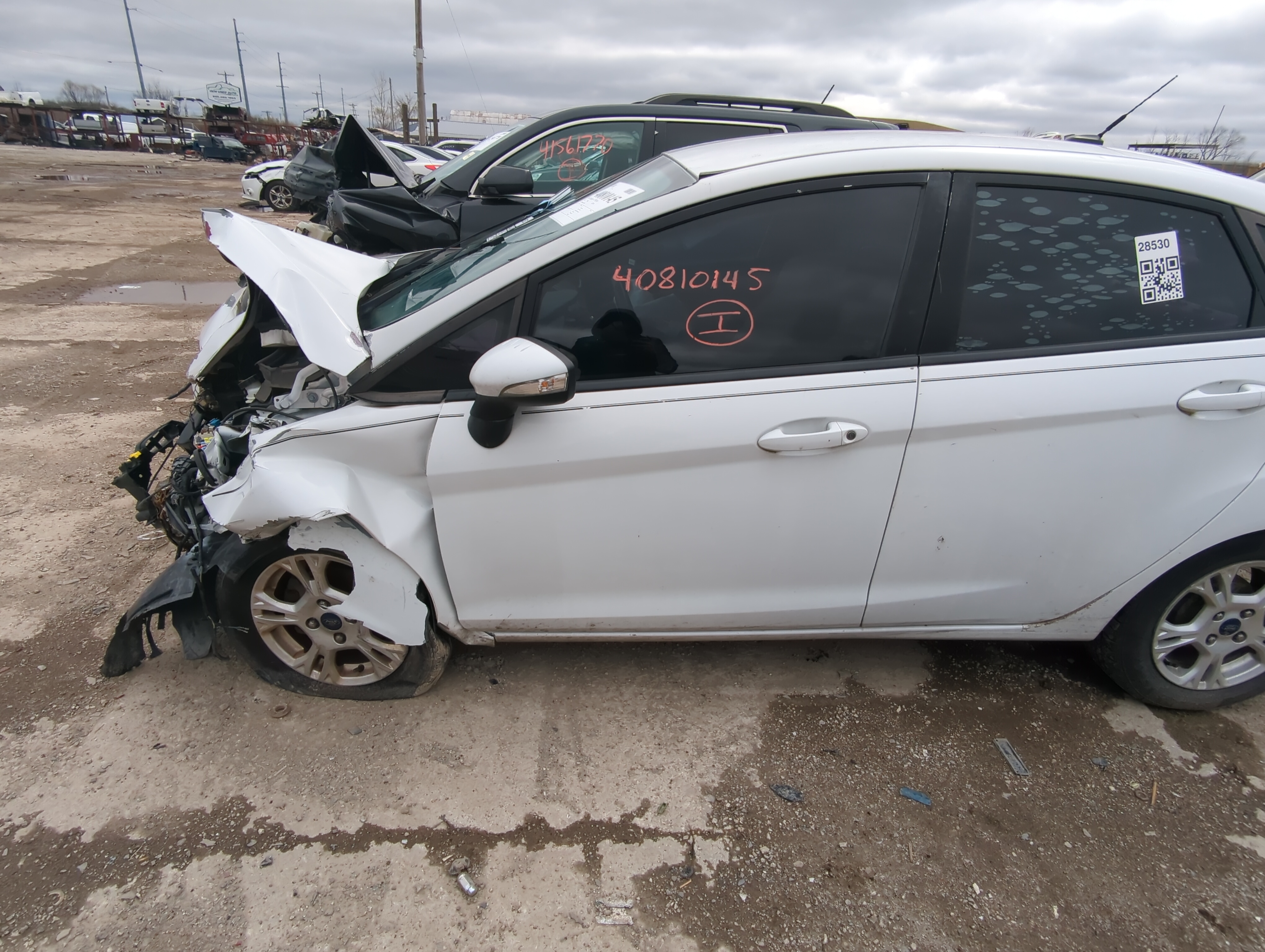 Picture of 2011-2019 Ford Fiesta Driver Front Door Oem 836187