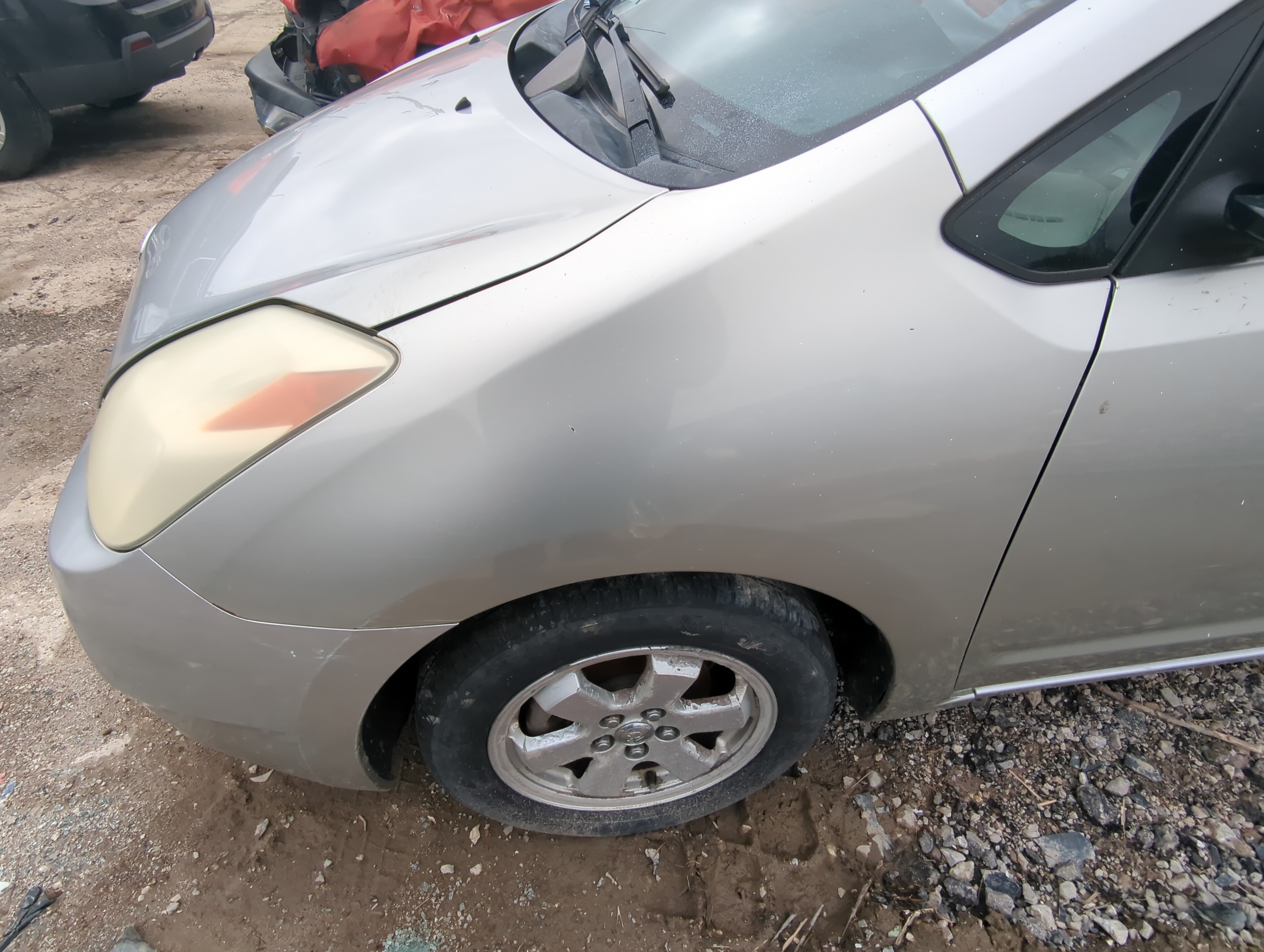 Picture of 2004-2006 Toyota Prius Driver Fender 836329