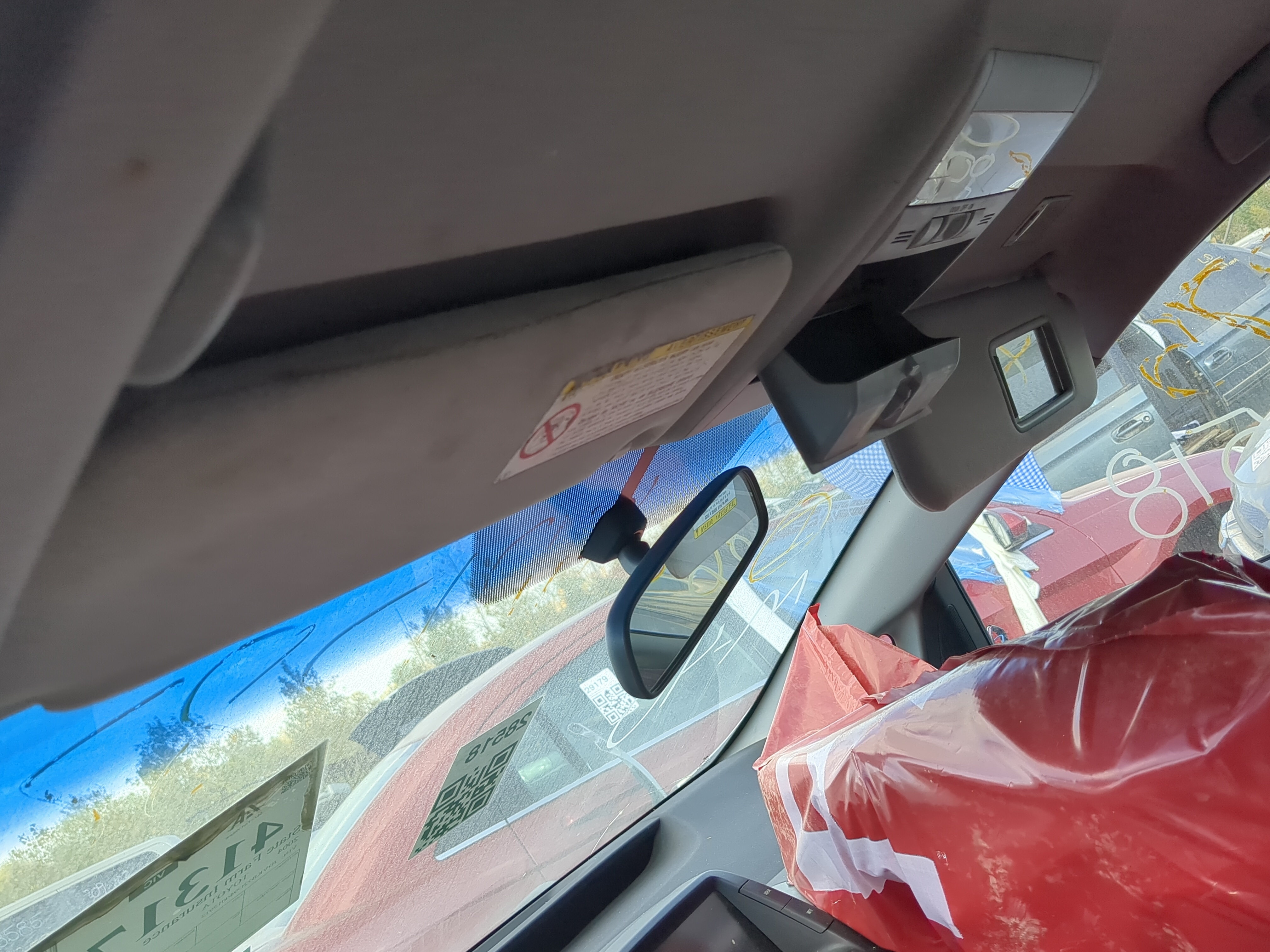 2004-2004 Toyota Prius Driver Sun Visor Mirror Left Sunvisor 836423 - Oemusedautoparts1.com