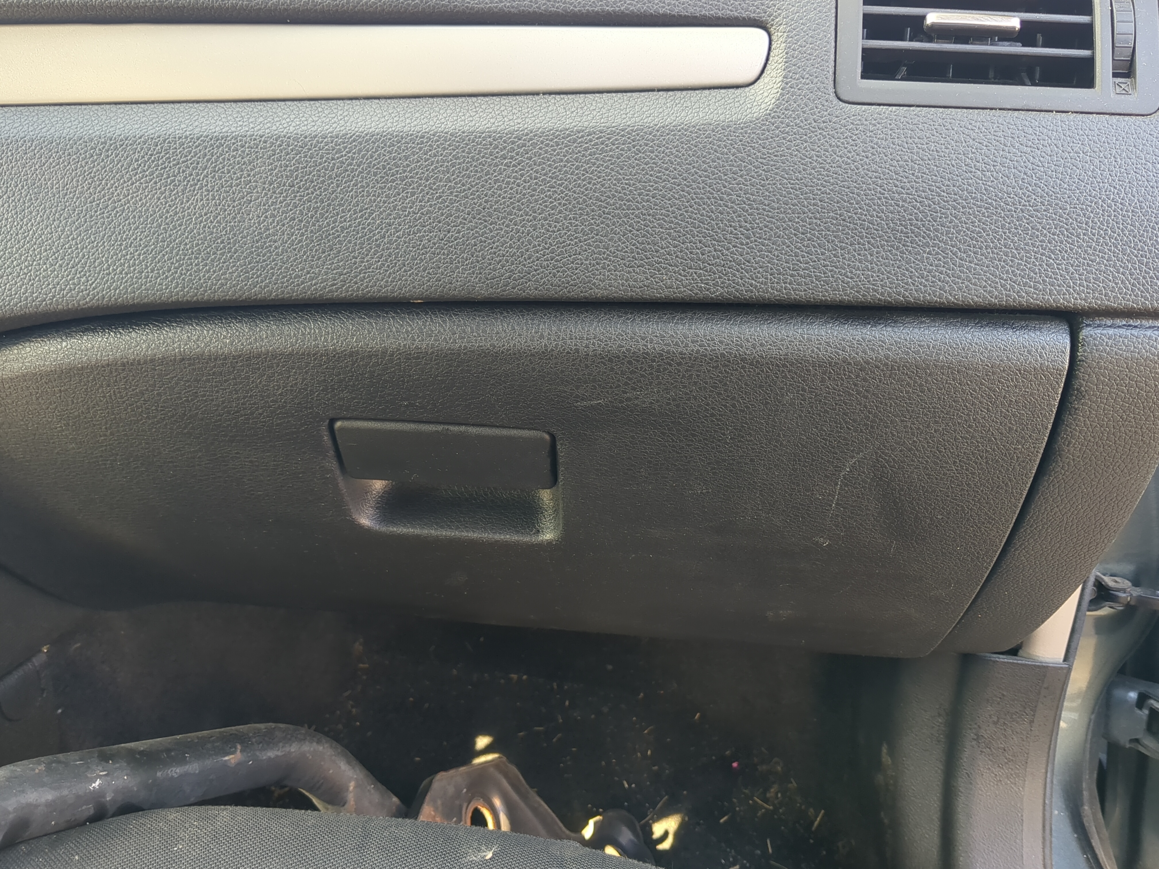 2012 Ford Fusion Passenger Glove Box Door Storage Compartment 836565 - Oemusedautoparts1.com
