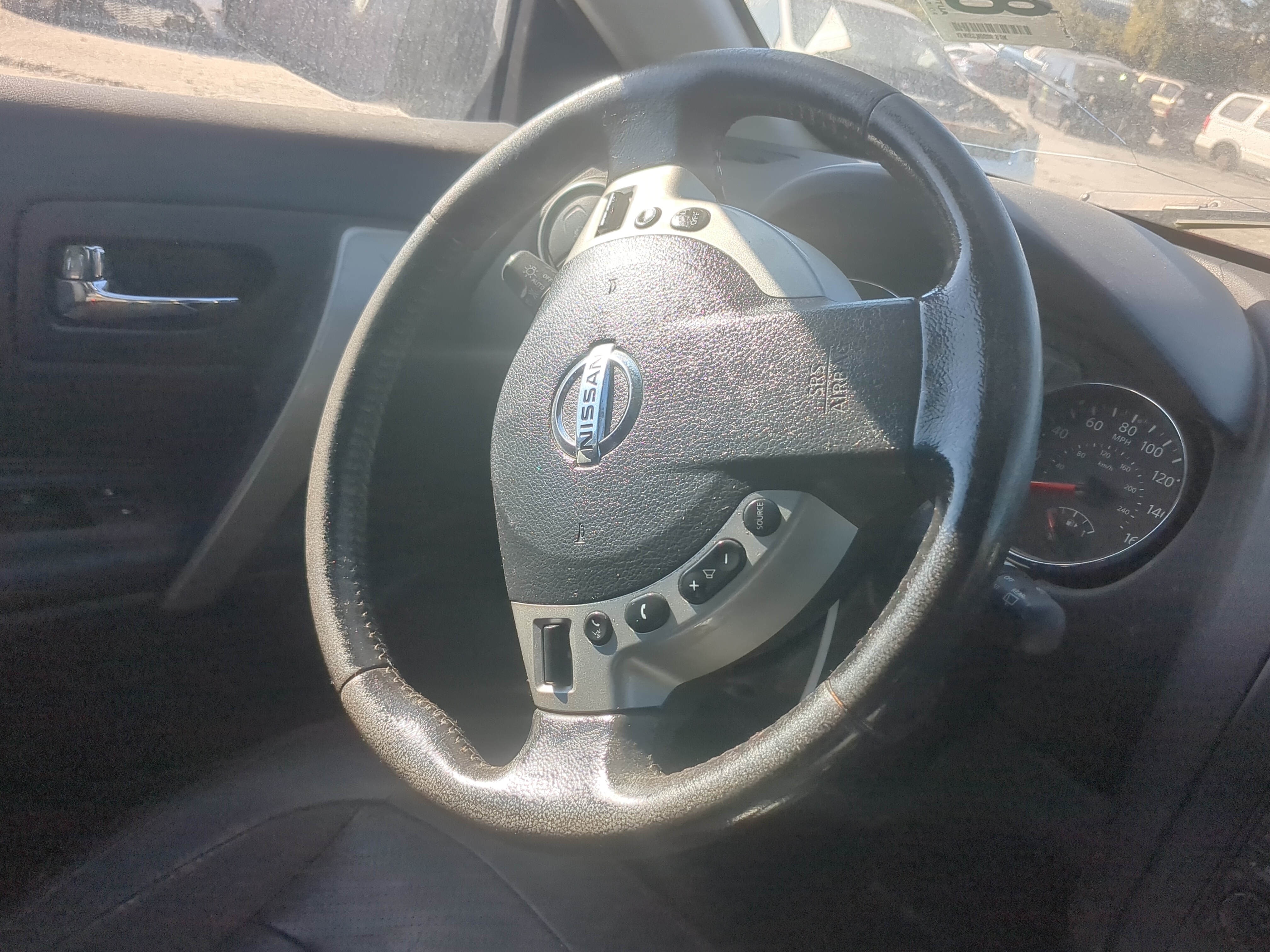 2010-2013 Nissan Rogue Air Bag Driver Left Steering Wheel Mounted 836623 - Oemusedautoparts1.com