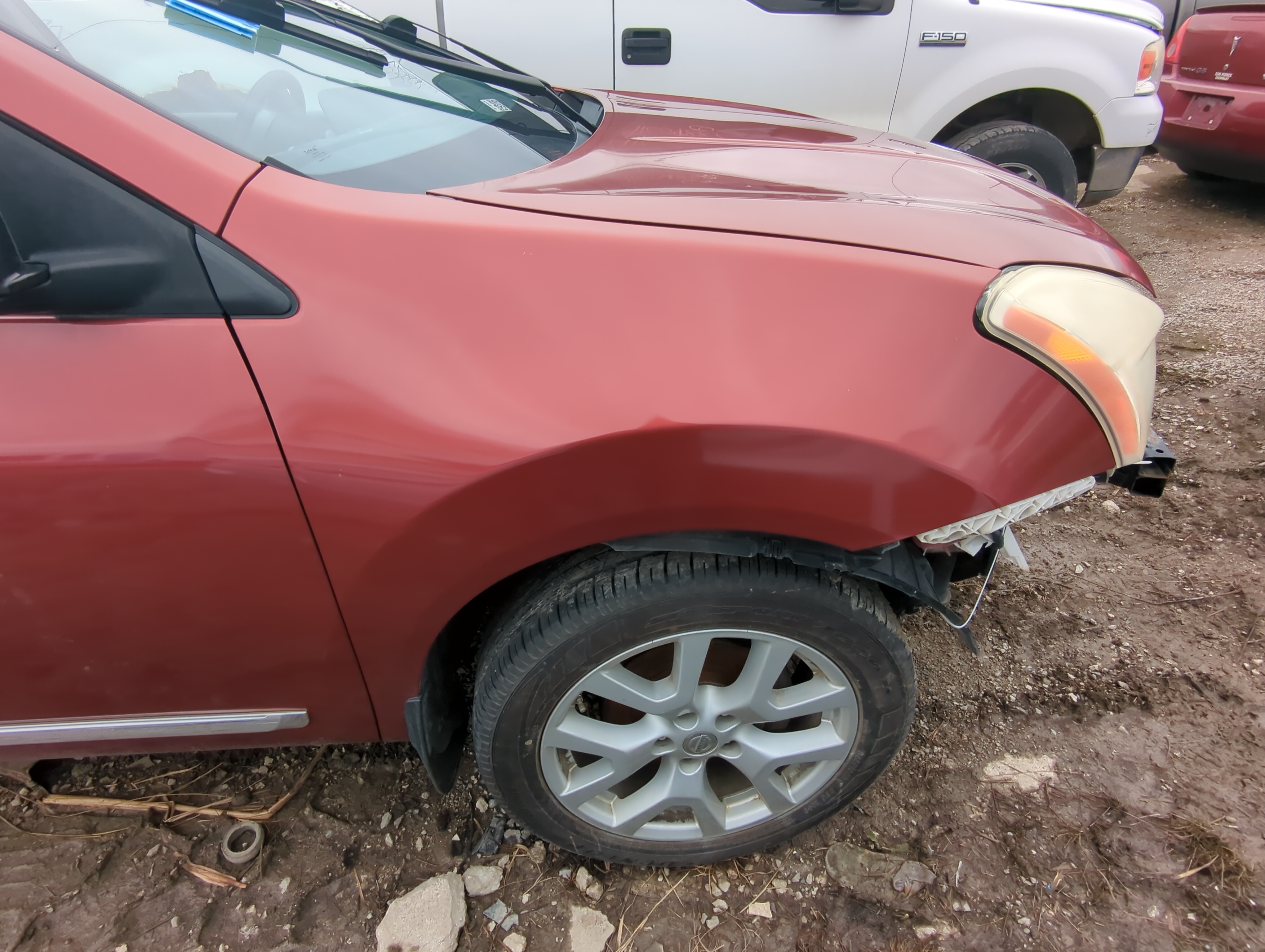 2011-2015 Nissan Rogue Passenger Fender 836661 - Oemusedautoparts1.com