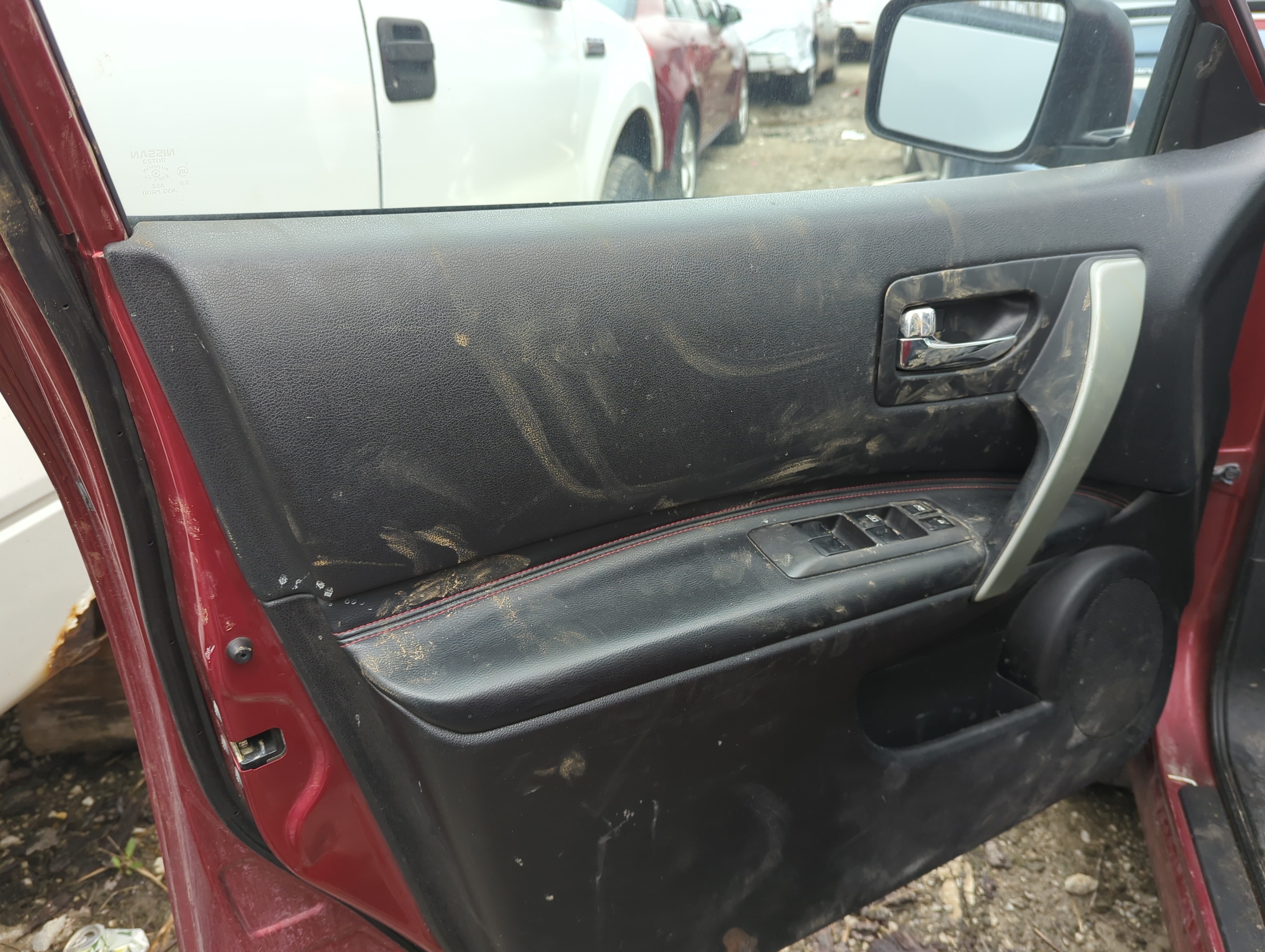 2013 Nissan Rogue Front Left Driver Interior Door Panel Trim 836744 - Oemusedautoparts1.com