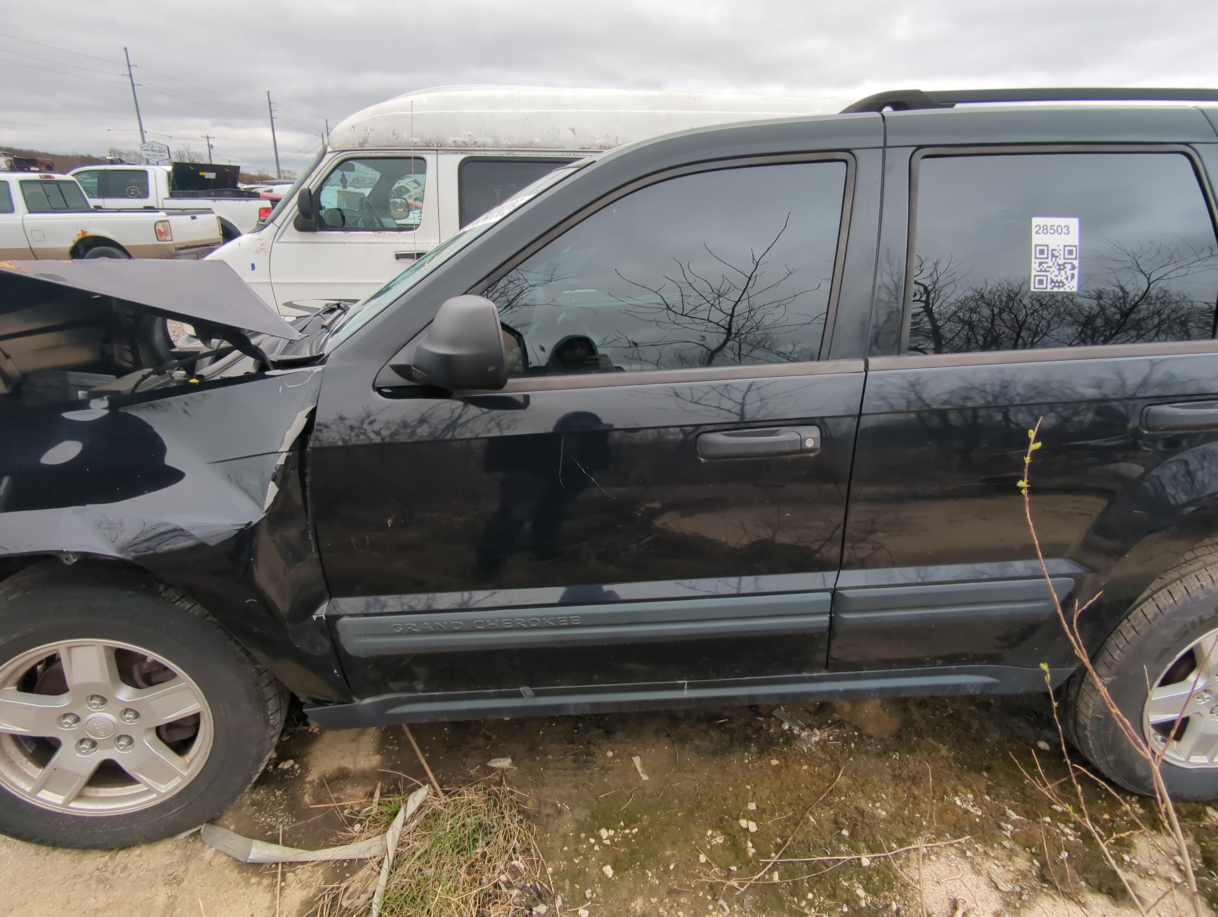 Picture of 2006-2007 Jeep Grand Cherokee Driver Front Door Oem 836912