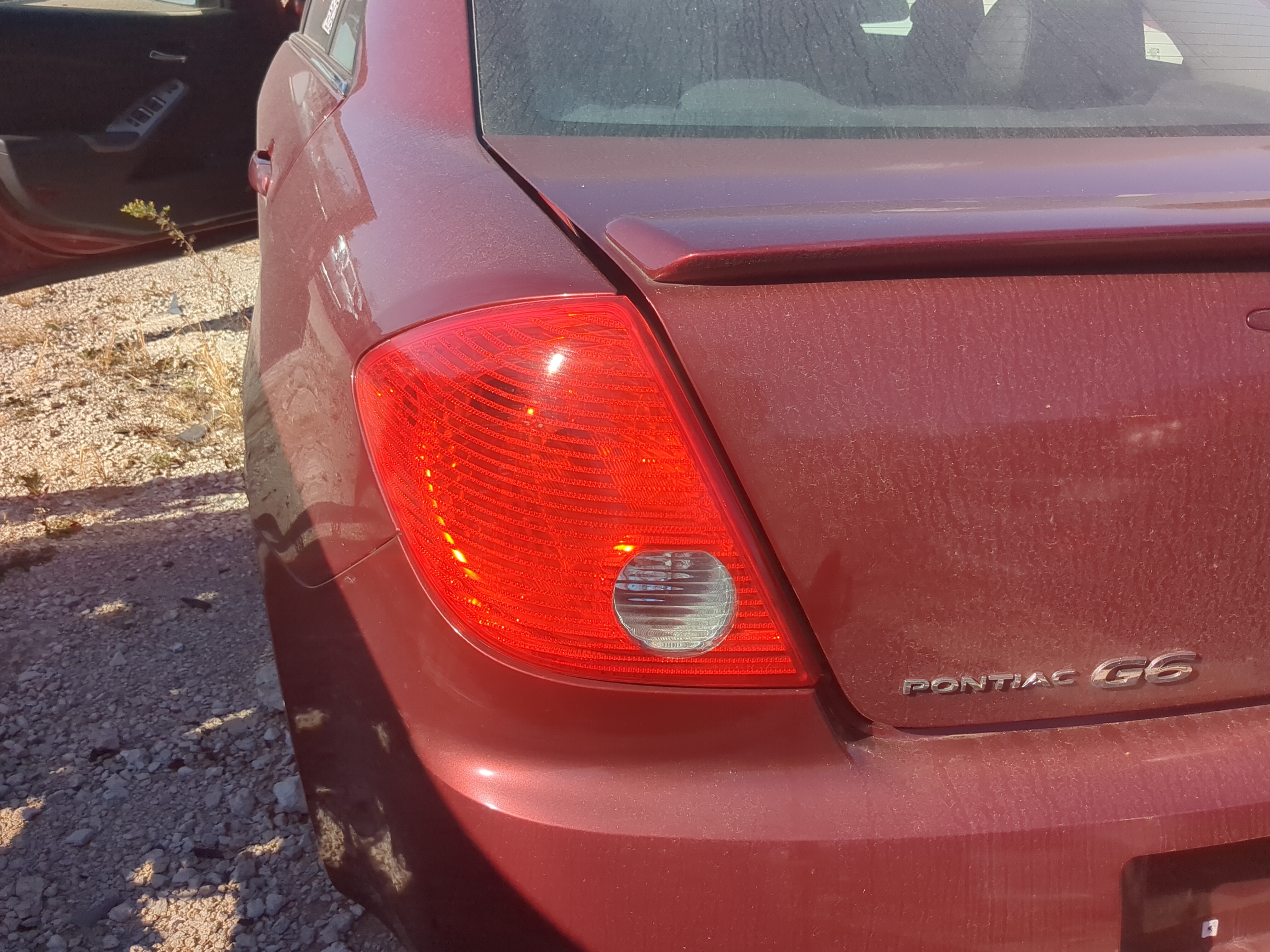 2005-2010 Pontiac G6 Driver Left Side Tail Light Taillight Oem 837028 - Oemusedautoparts1.com