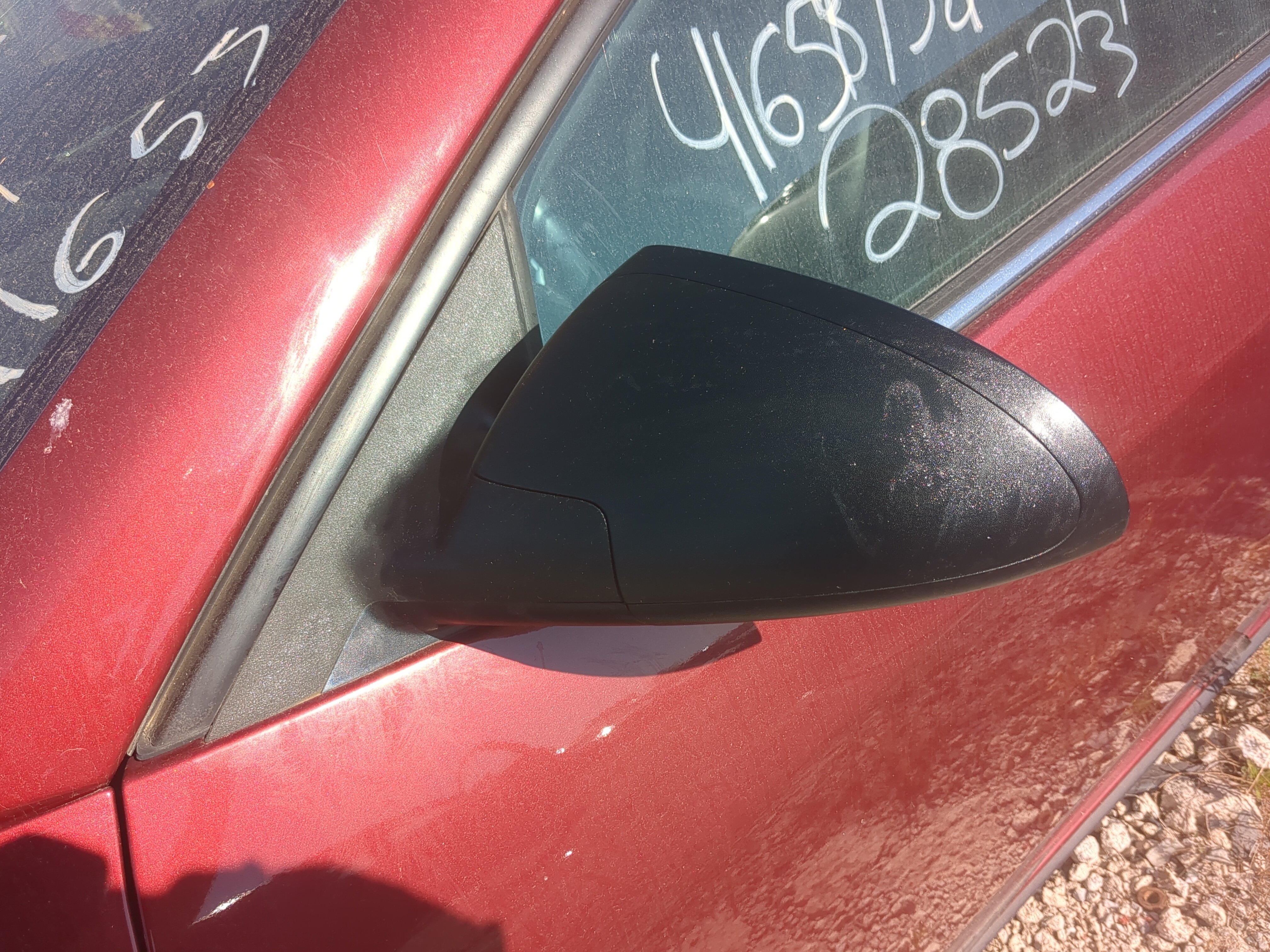 2005-2009 Pontiac G6 Driver Left Side View Power Door Mirror 837051 - Oemusedautoparts1.com