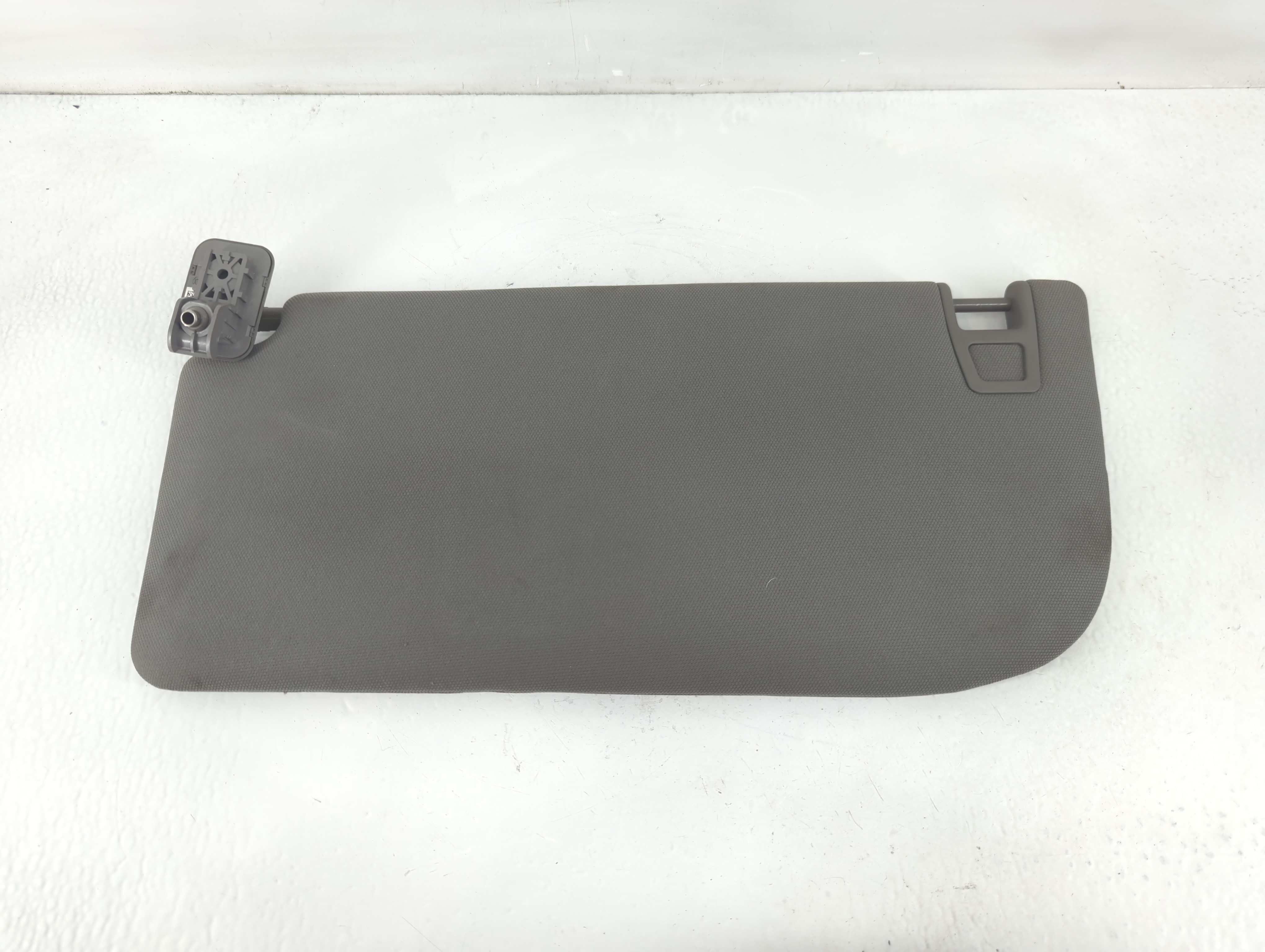 2018-2020 Ford F-150 Driver Sun Visor Mirror Left Sunvisor Grey 837234 - Oemusedautoparts1.com